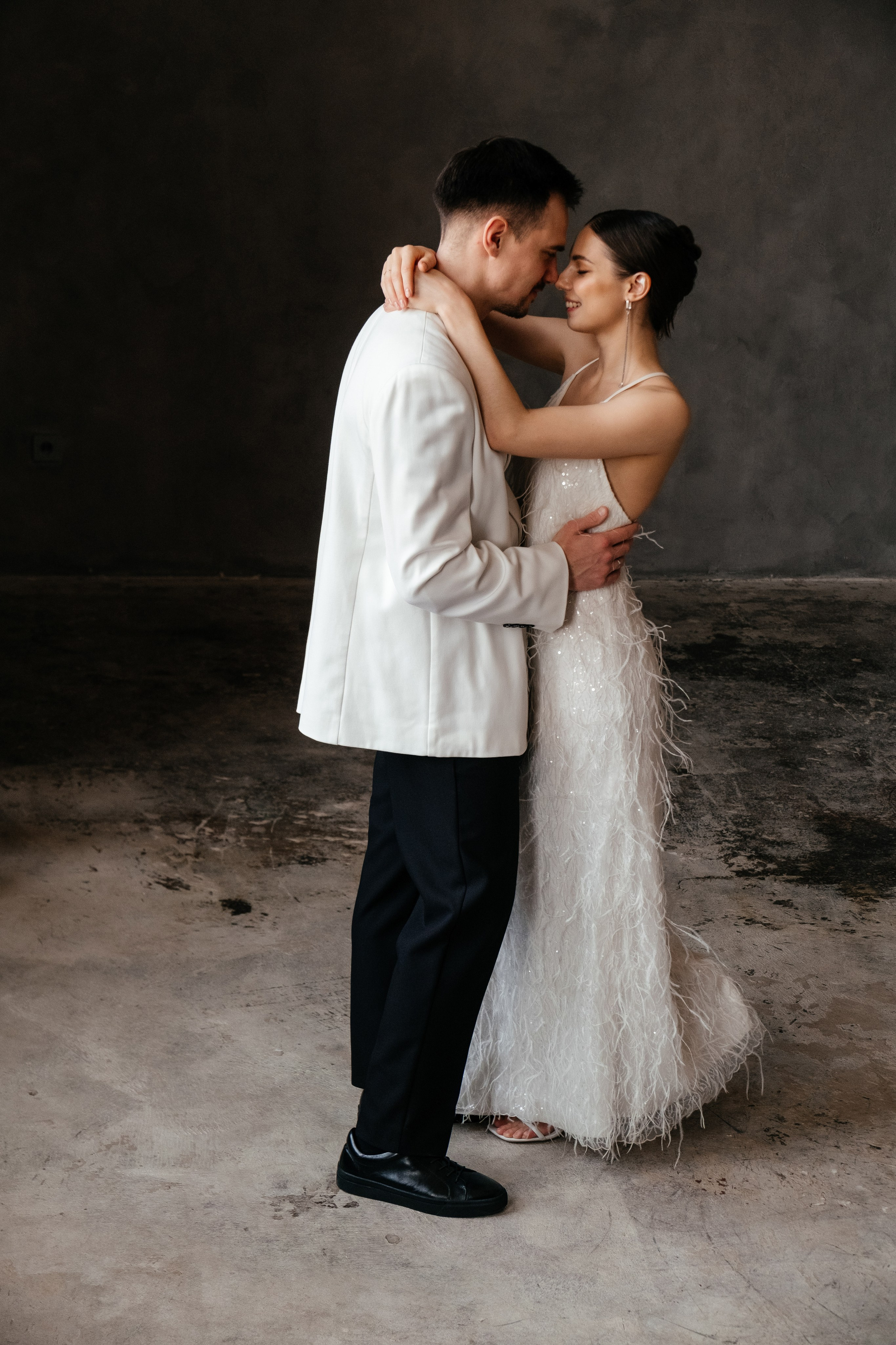 Фотограф свадебный Екатеринбурге — профессиональная съемка, лучшие кадры, эмоции, моменты. Свадебный фотограф в Екатеринбурге — заказ профессиональной фотосесии, все виды фотосъемки