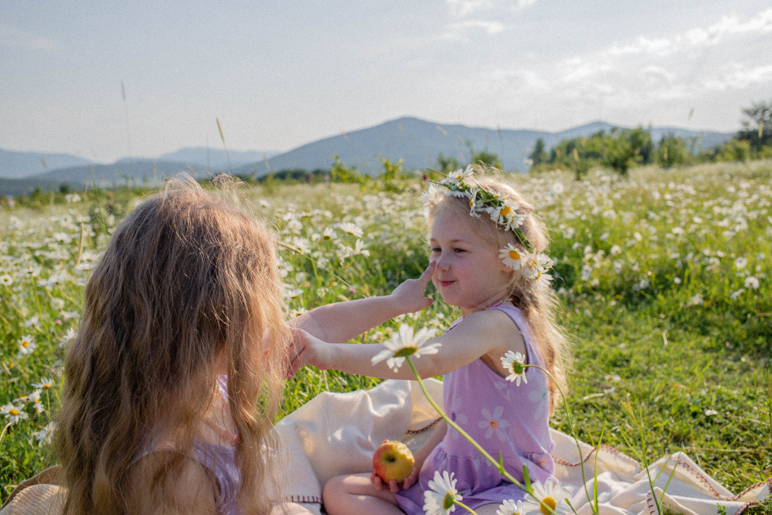Подруги. Фотограф Немазенко Ольга