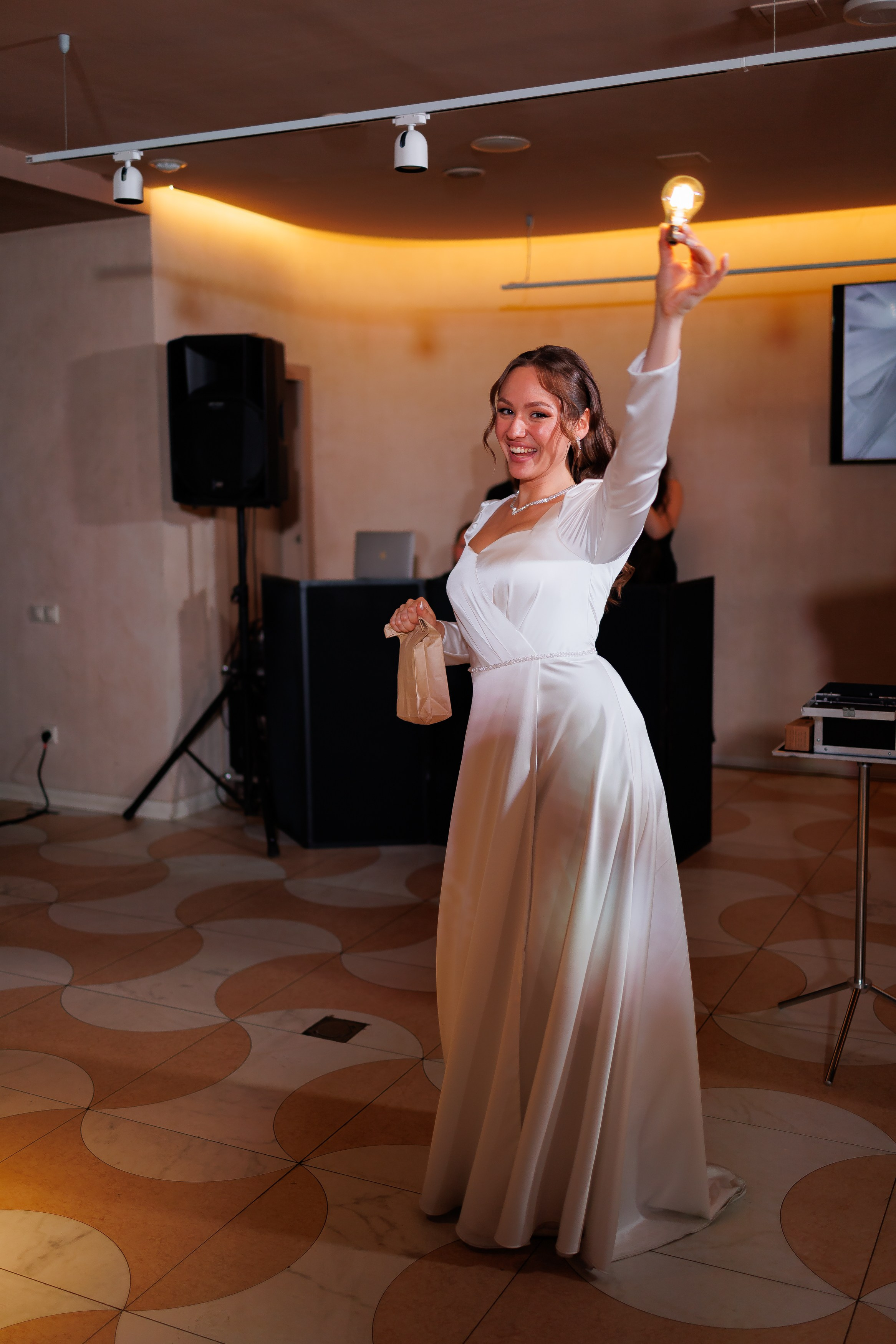 Свадебный фотограф Нижний Новгород. Свадебный и контент фотограф в Нижнем Новгороде Владимир Пресняков