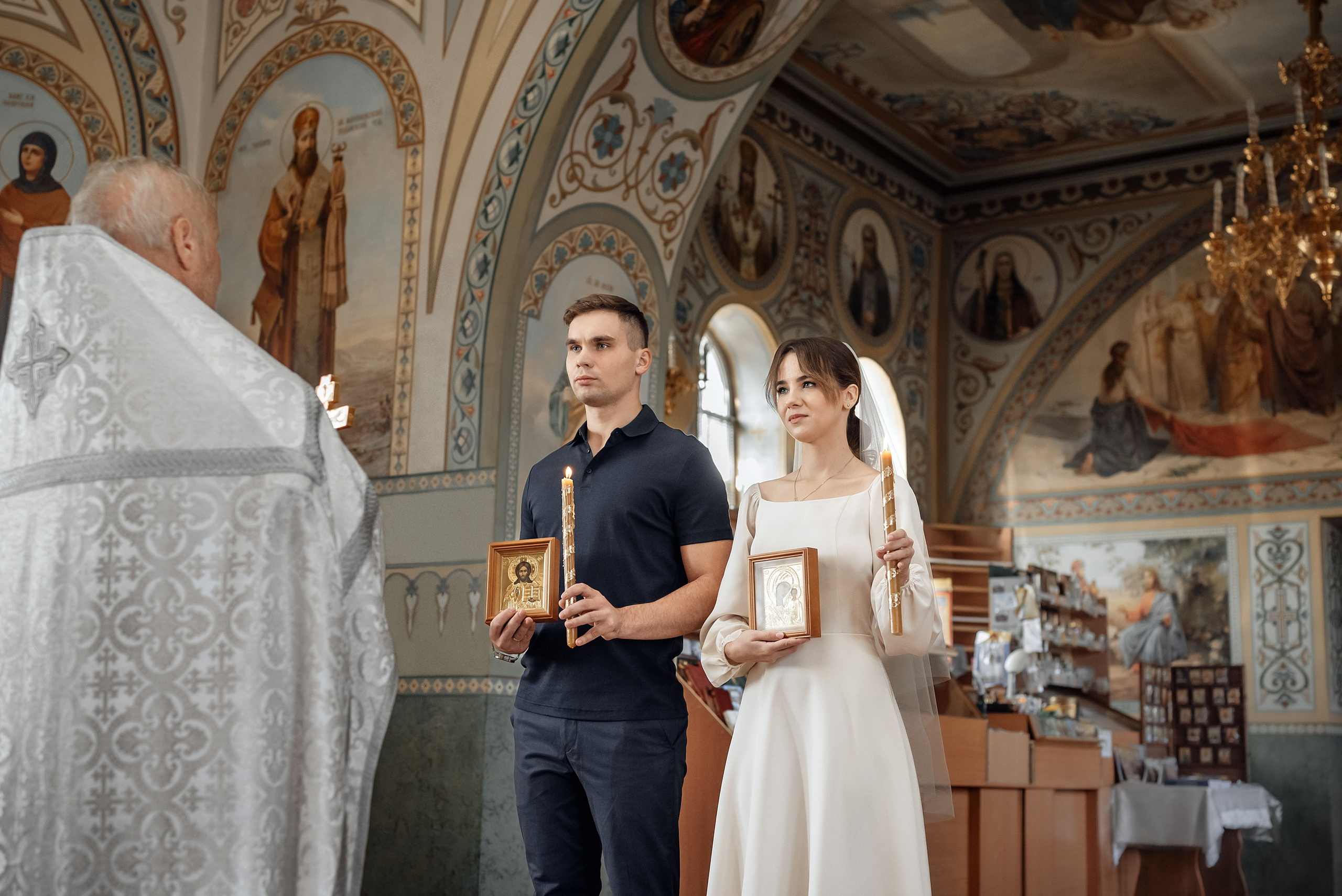 Венчание в храме Иоанна Богослова. Церковный фотограф на Таинство Крещения и Венчания в Оренбурге и Оренбургской области Екатерина Белкина