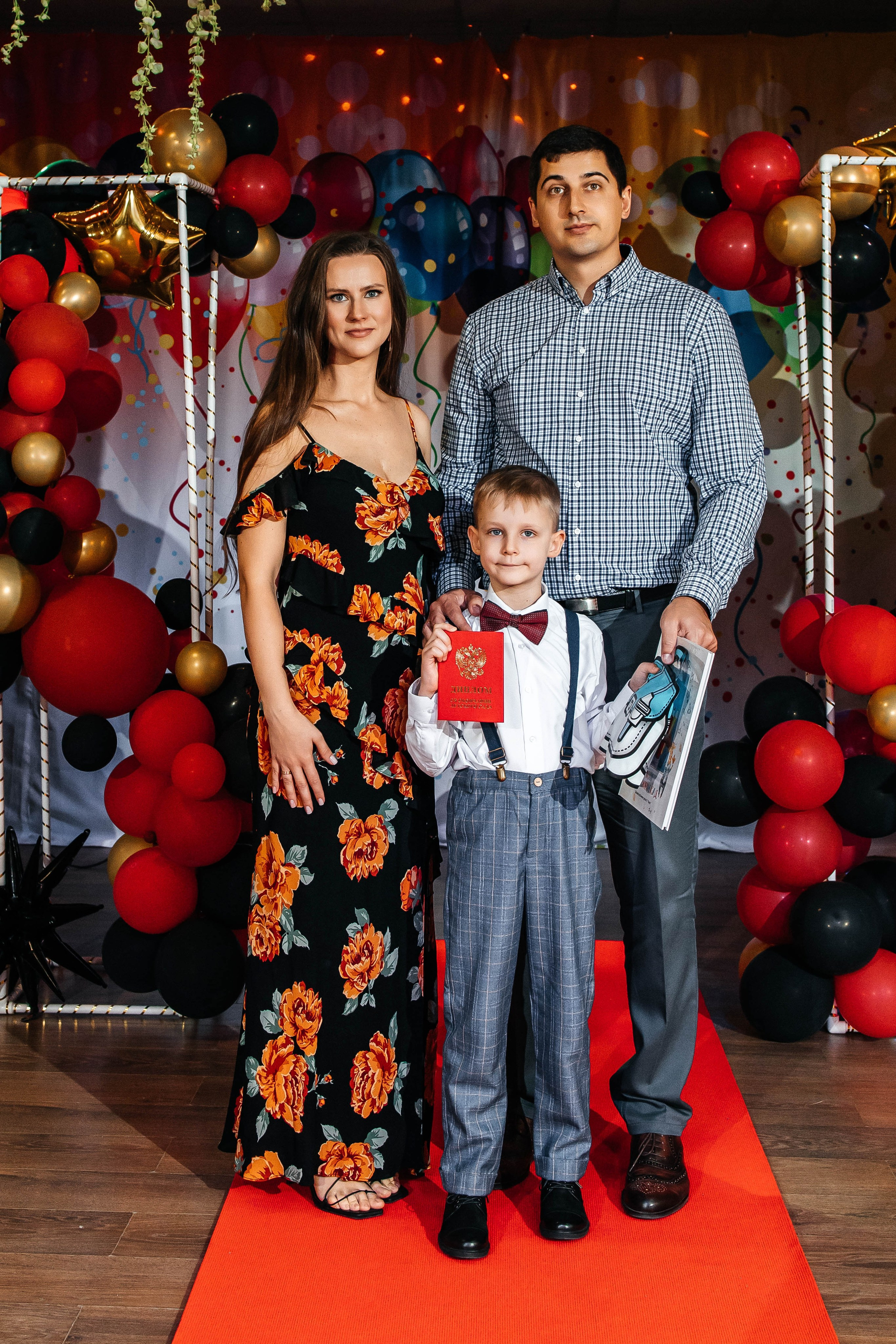 Выпускной в ЛИМПИК. Фотограф в Санкт-Петербурге Виктория Безверхая