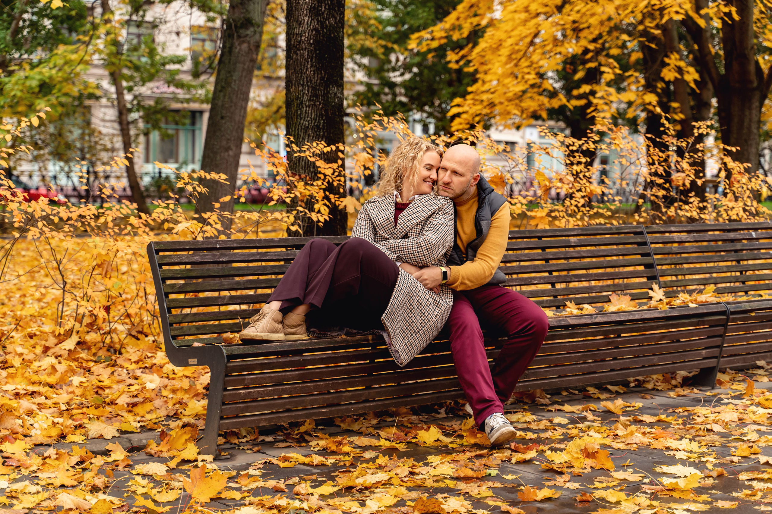 Семейная осенняя фотосессия в парке Красногвардейские пруды. Фотограф \ Видеограф на Крещение, Венчание Москва| Семейные съемки