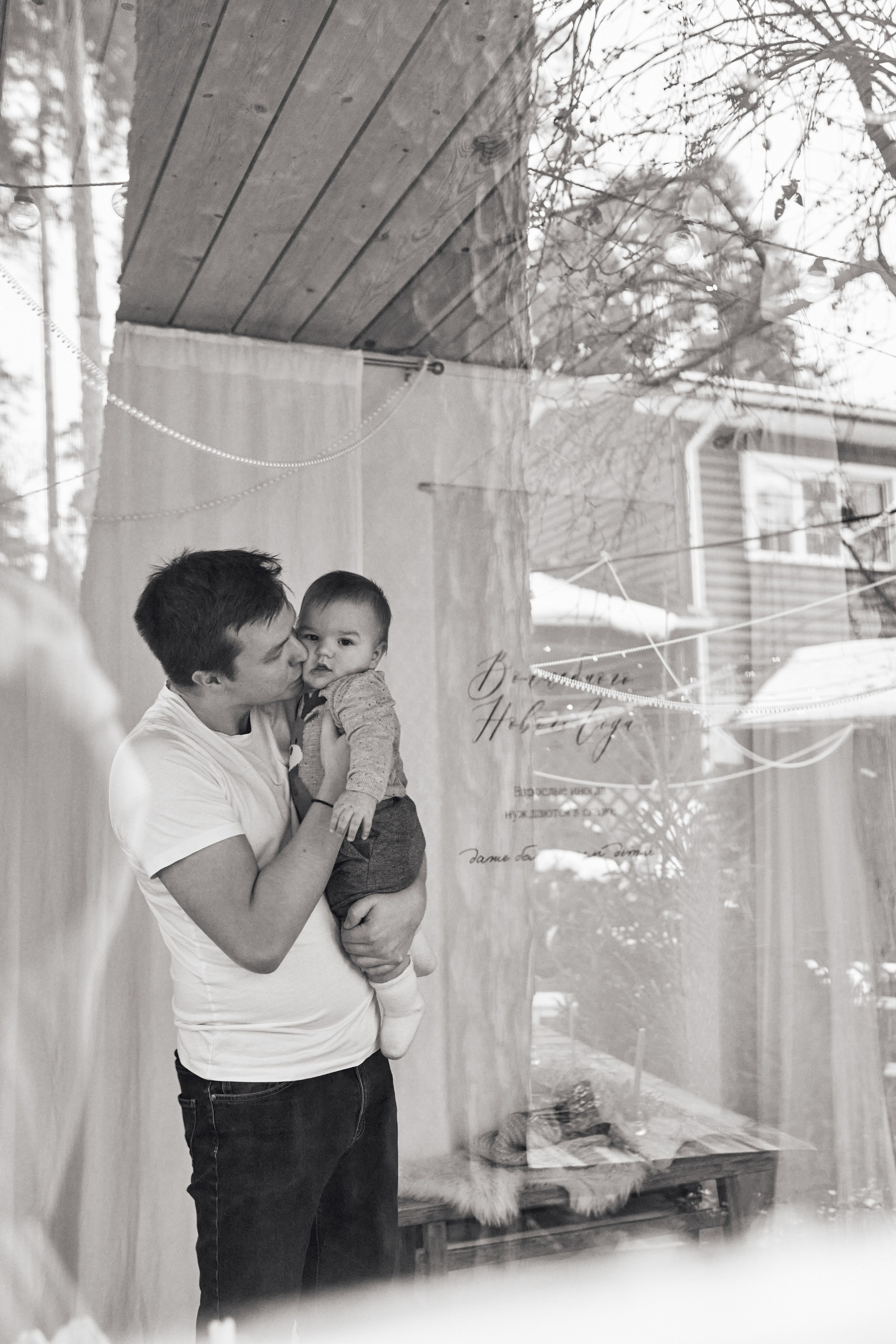 Наталья, Даниил и Дима с Андреем. Http://mira-photo.ru/