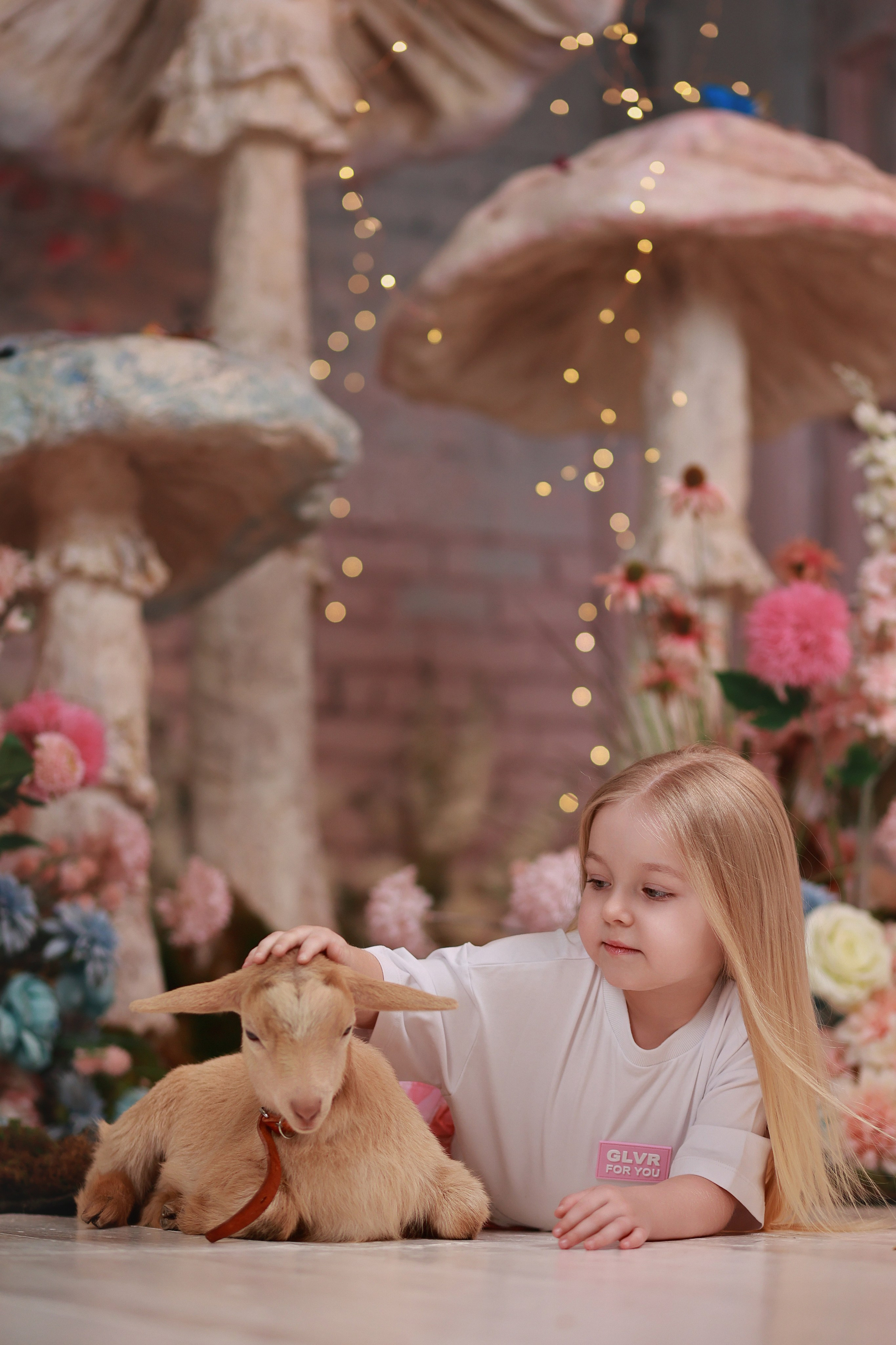 Фотопроект с козочкой и кроликами. Детский семейный фотограф Краснодар