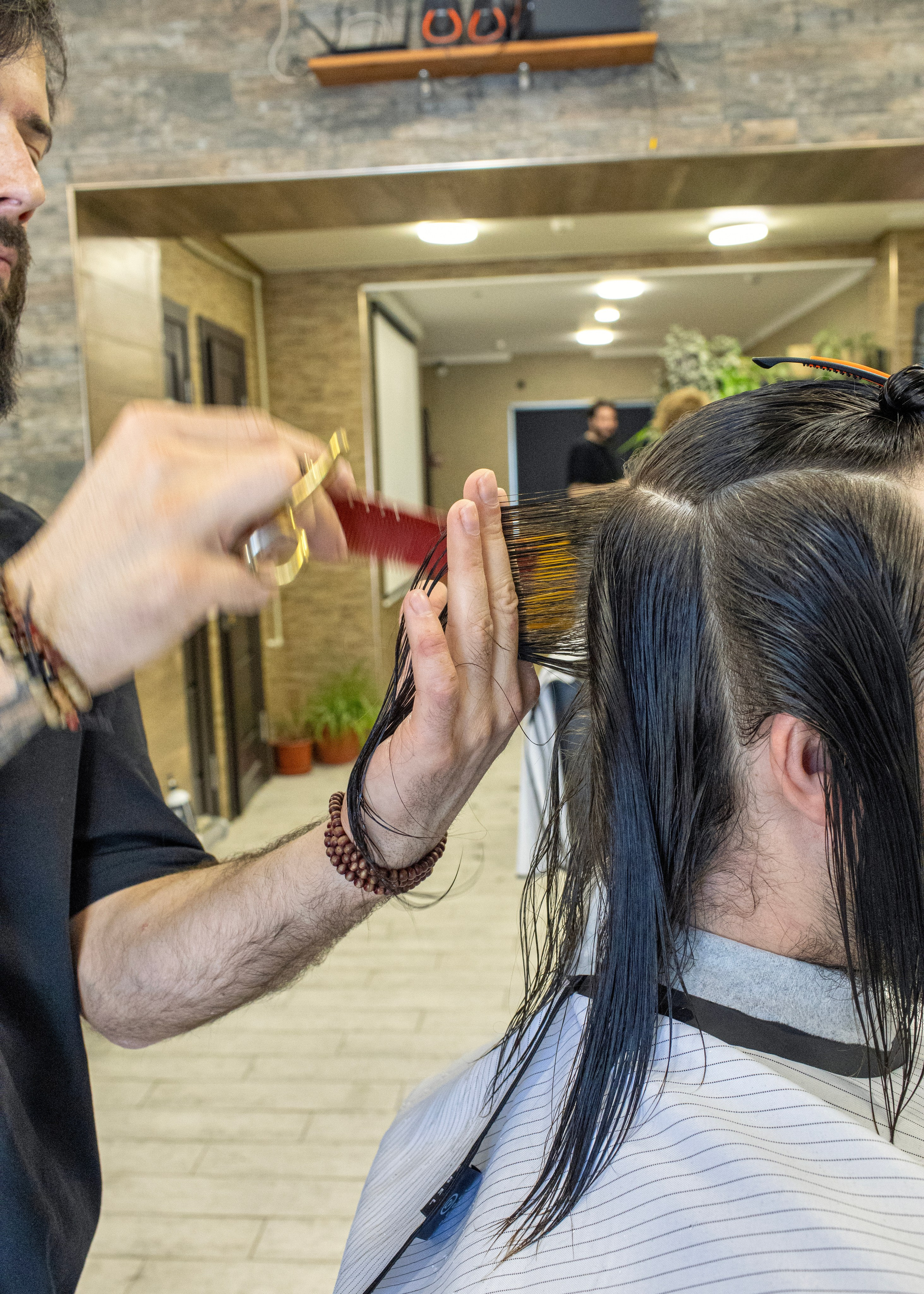 Барбершоп"Mens HUB». Медиапродюсер, фотограф в Минеральных Водах —Виктор Холодов