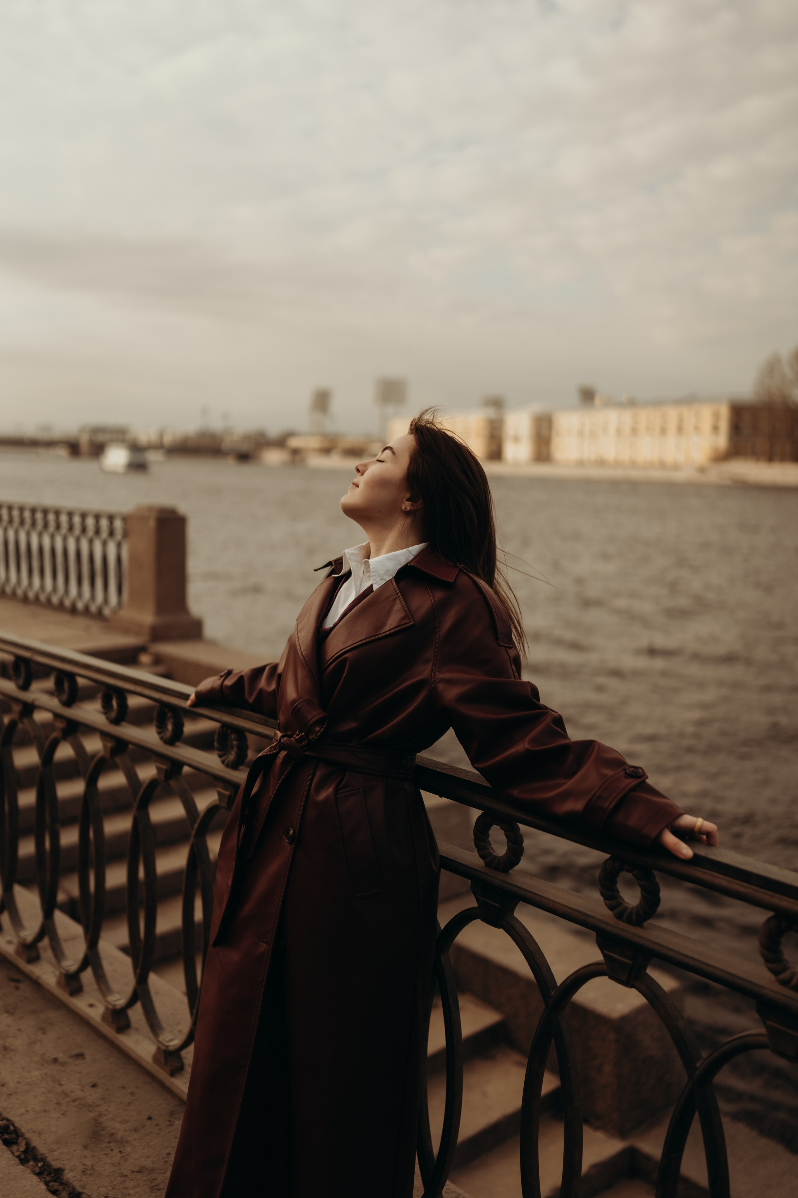 Лиана. Hmliber — фотограф и контент-креатор из Петербурга