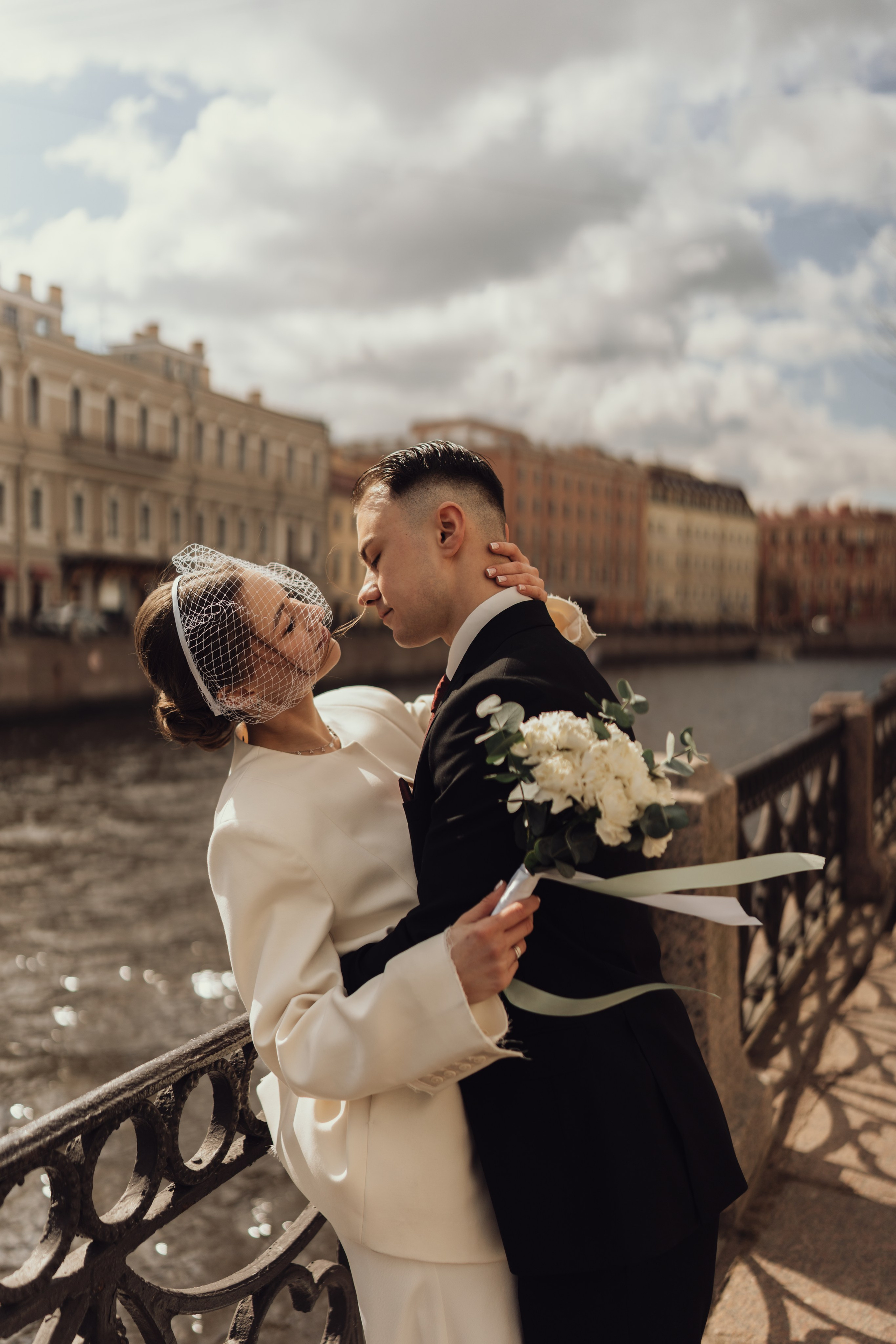 Даниил и Владислава. Hmliber — фотограф и контент-креатор из Петербурга