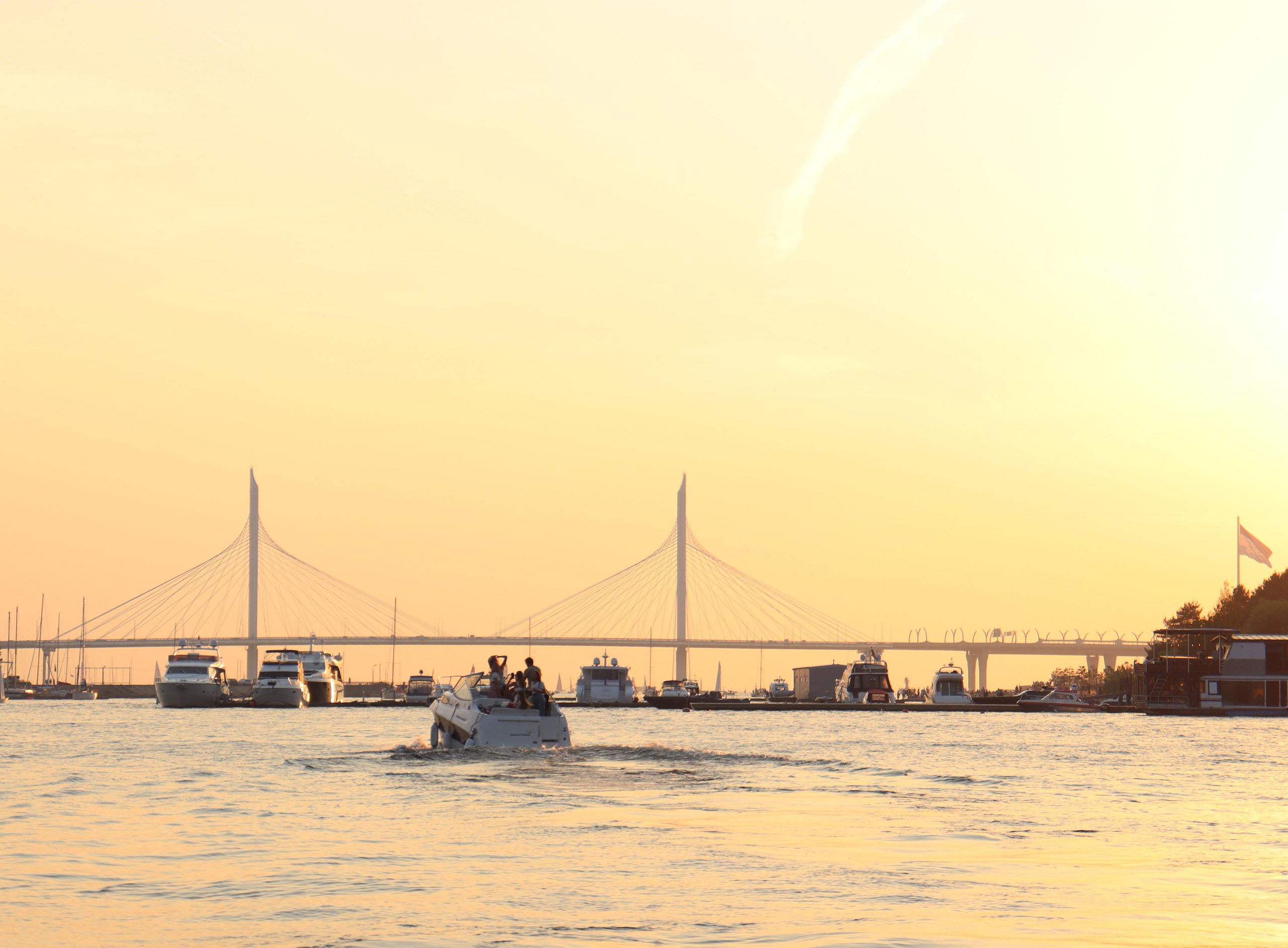 Фотограф в Санкт-Петербурге. Индивидуальная съемка и фотопрогулки