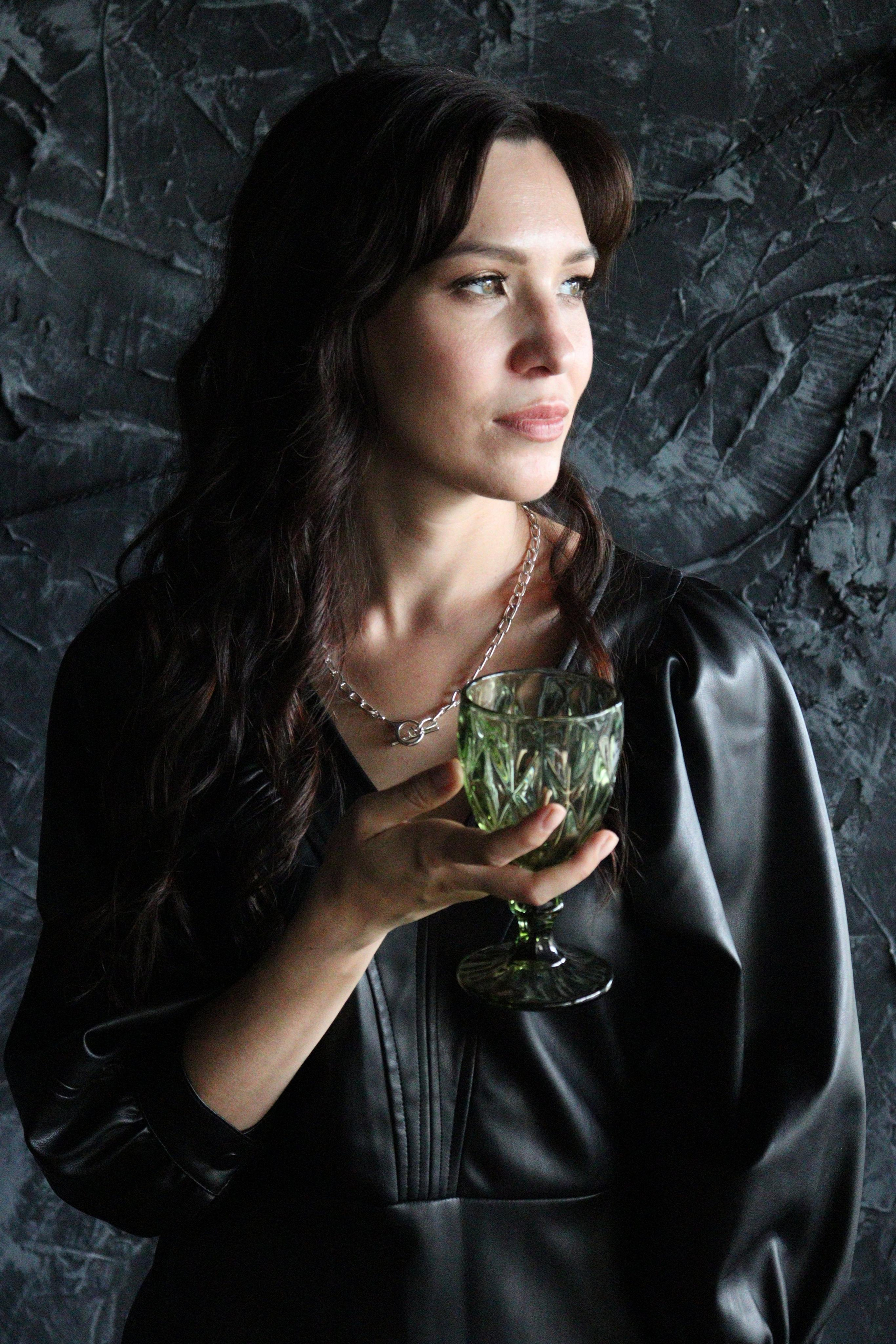 Темная сторона. Фотограф в Санкт-Петербурге. Индивидуальная съемка и фотопрогулки