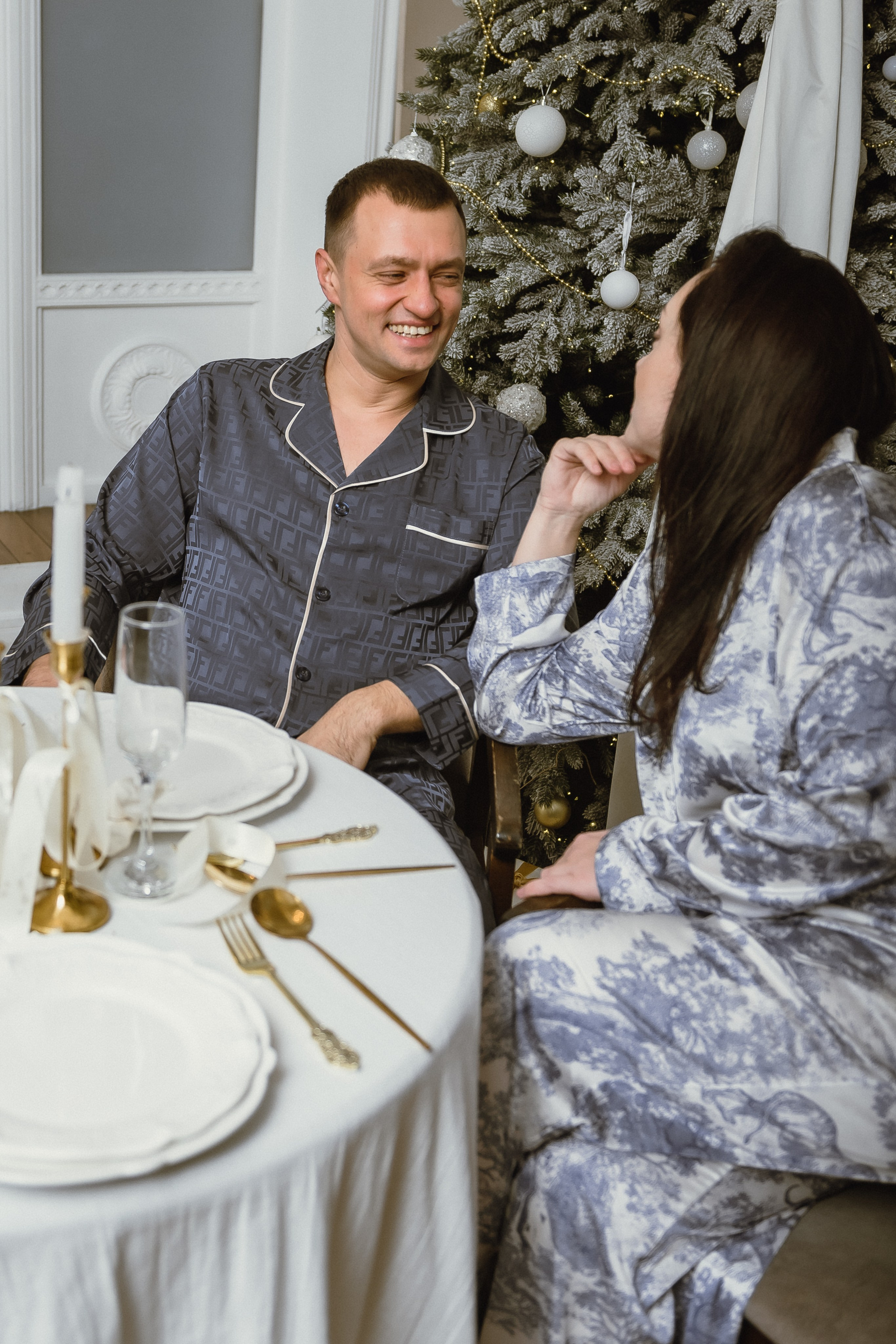 Семейная новогодняя 4 человека. КОНТЕНТ | БРЕНД фотограф Санкт-Петербург — Жанна Олтаржевская