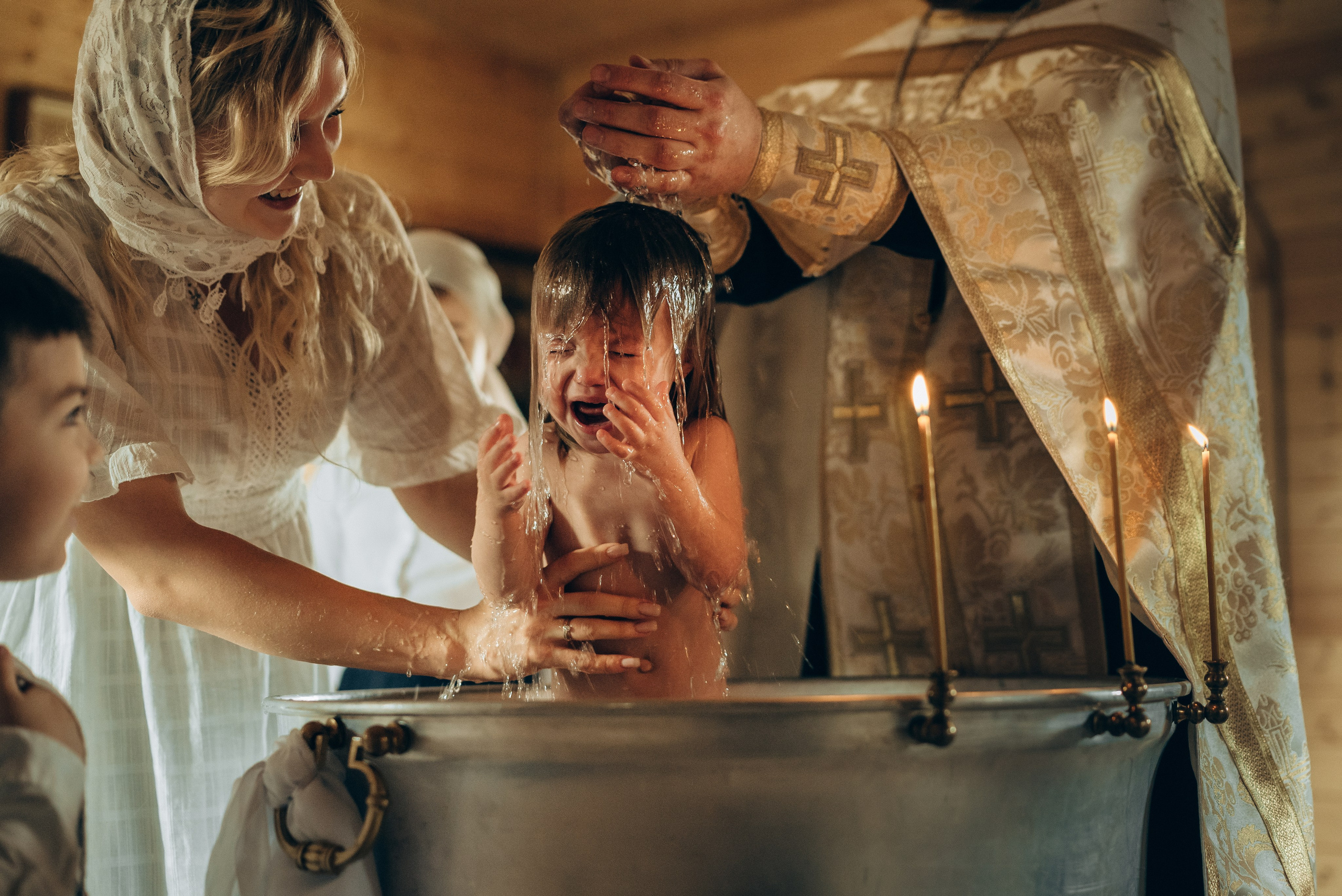 Фотограф на крещение Москва Краснодар Курганинск крестины таинство крещеня. Семейный фотограф в Краснодаре и Курганинске