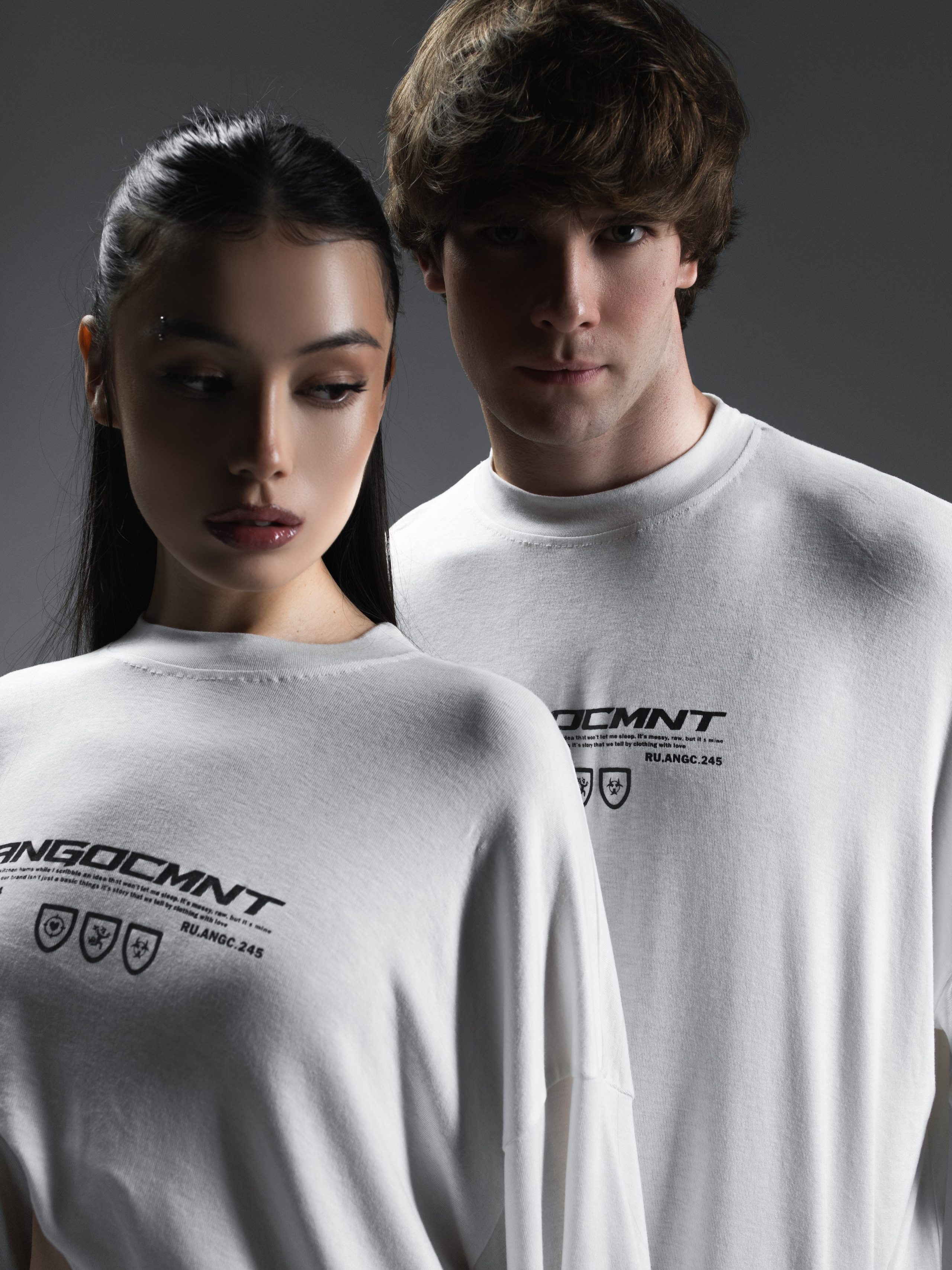 КАТАЛОГ | серый фон. RUNA production — стильные съемки для брендов