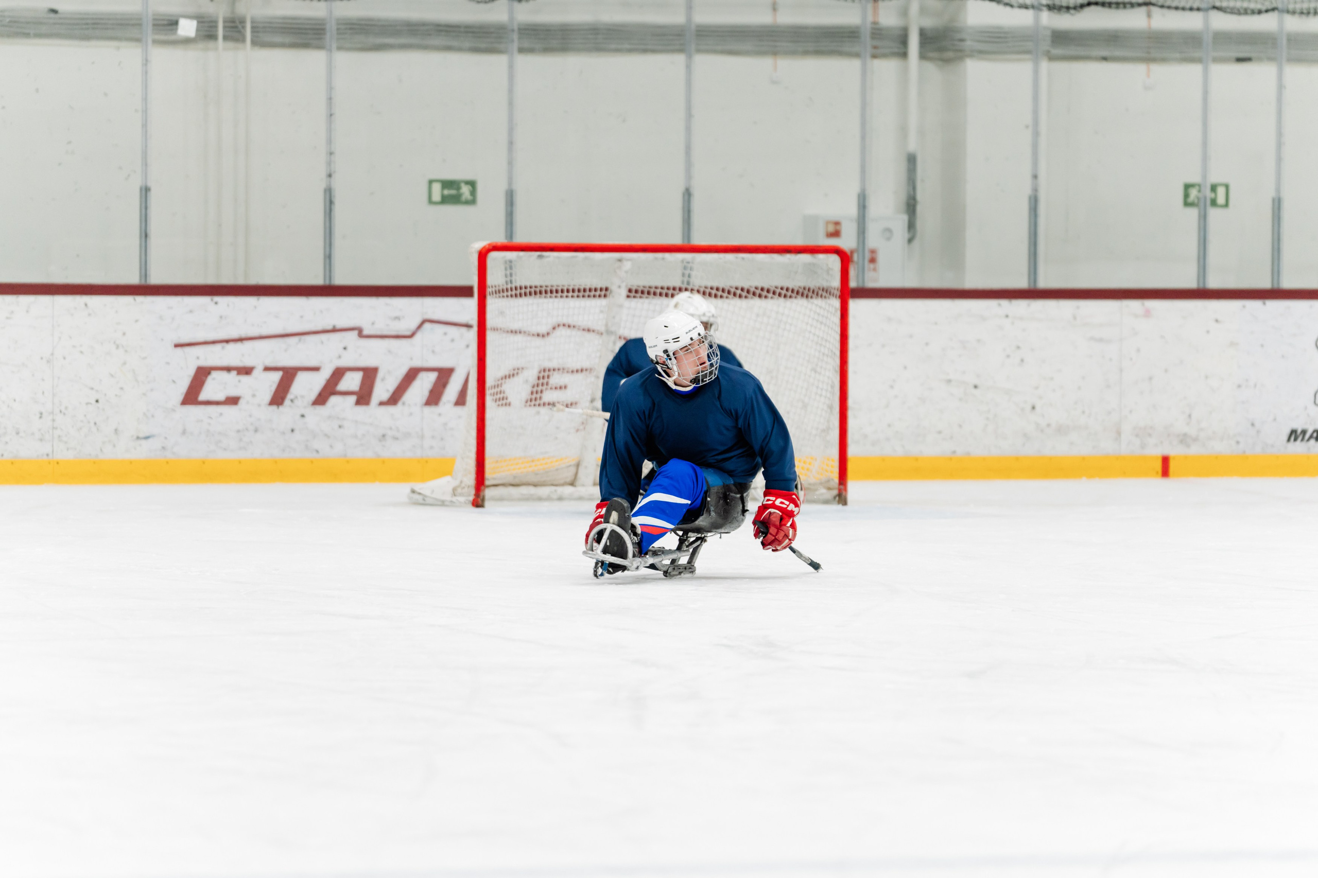 Игра в следж хоккей приуроченная 23.02.26 в арене Сталкер