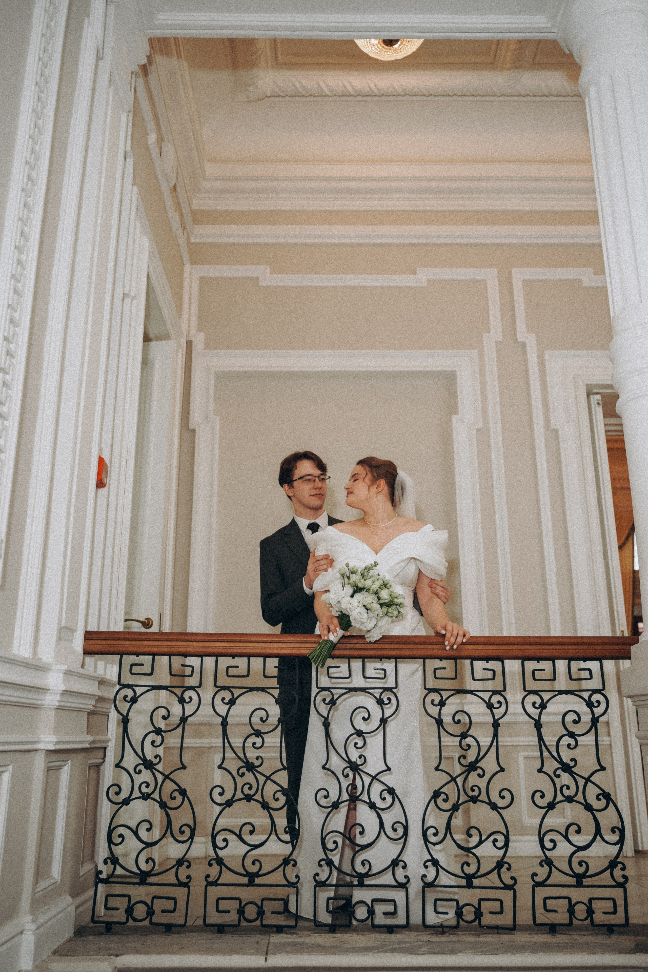 09.04.2026. Фотограф в Нижнем Тагиле. Прогулочные и студийные съемки