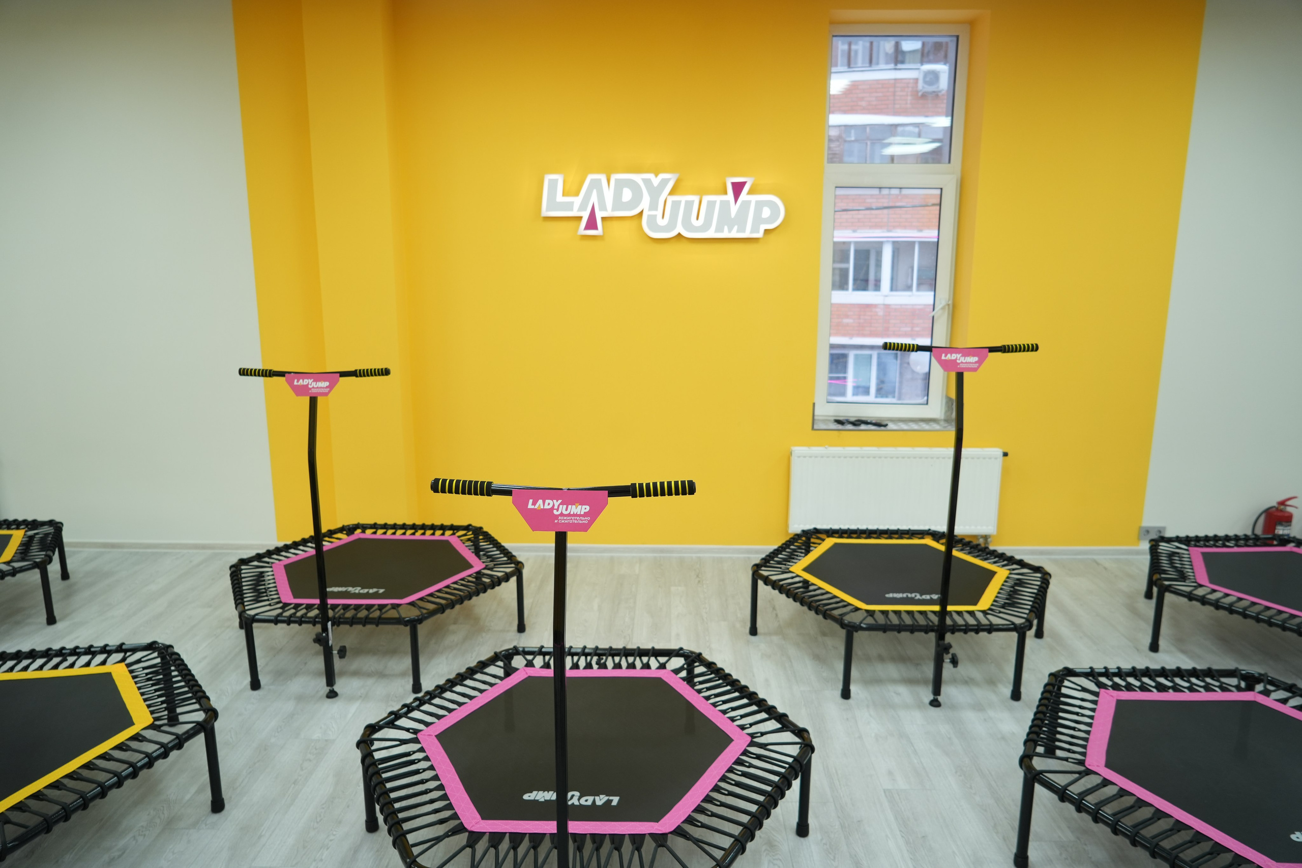 Открытие батутного центра «Lady Jump». Видеограф и Фотограф в Москве