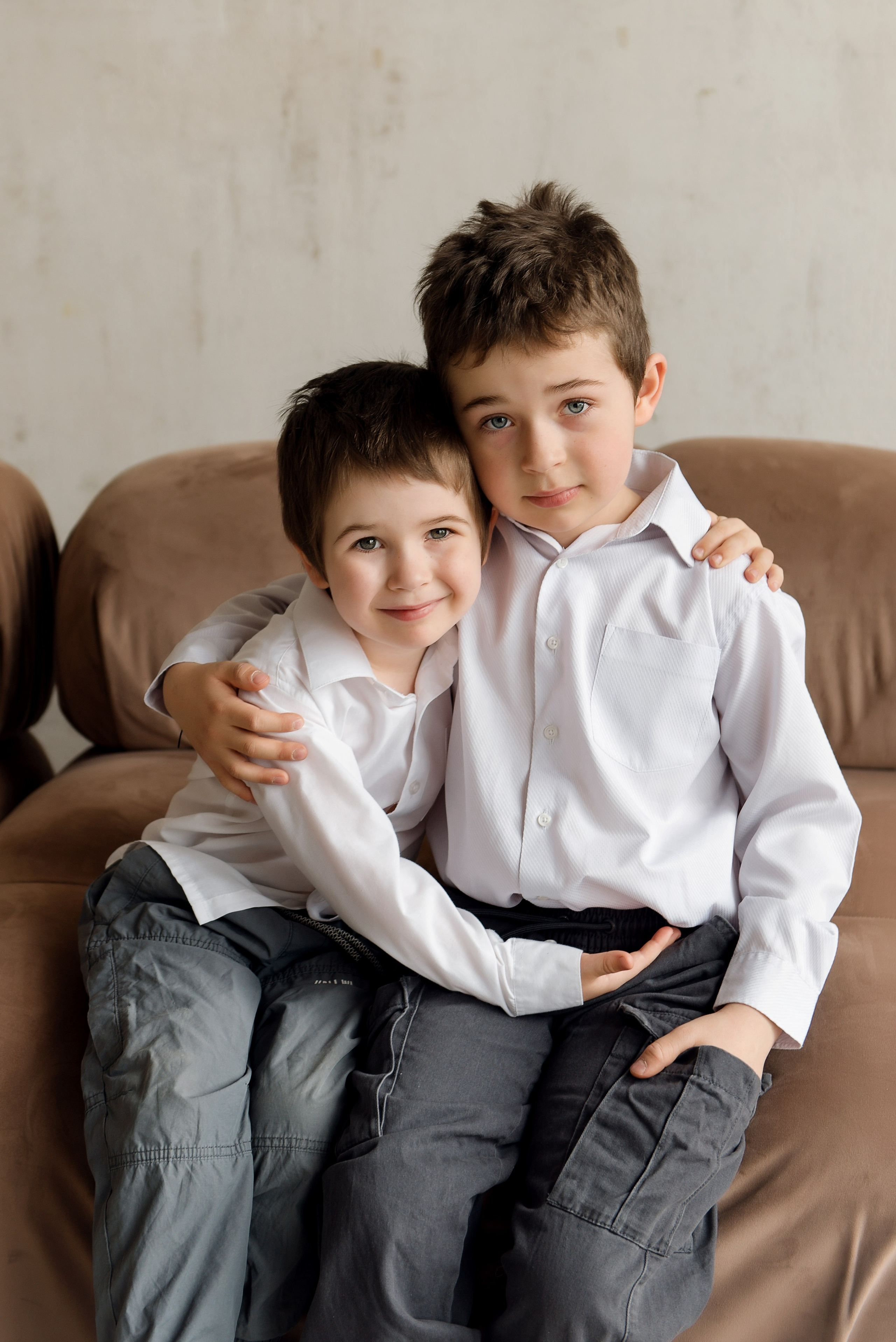 Семейная съёмка в студии. Детский фотограф в Долгопрудном и Москве