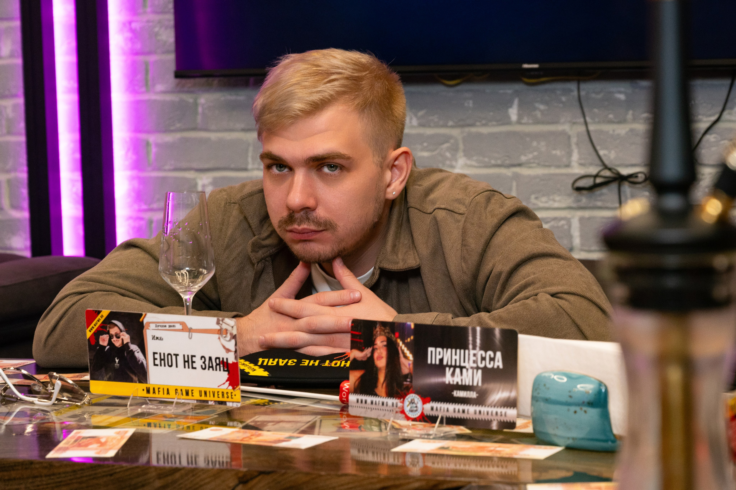 Репортаж на турнире по игре Мафия в «Мятном еноте». Фотограф мероприятий в Москве