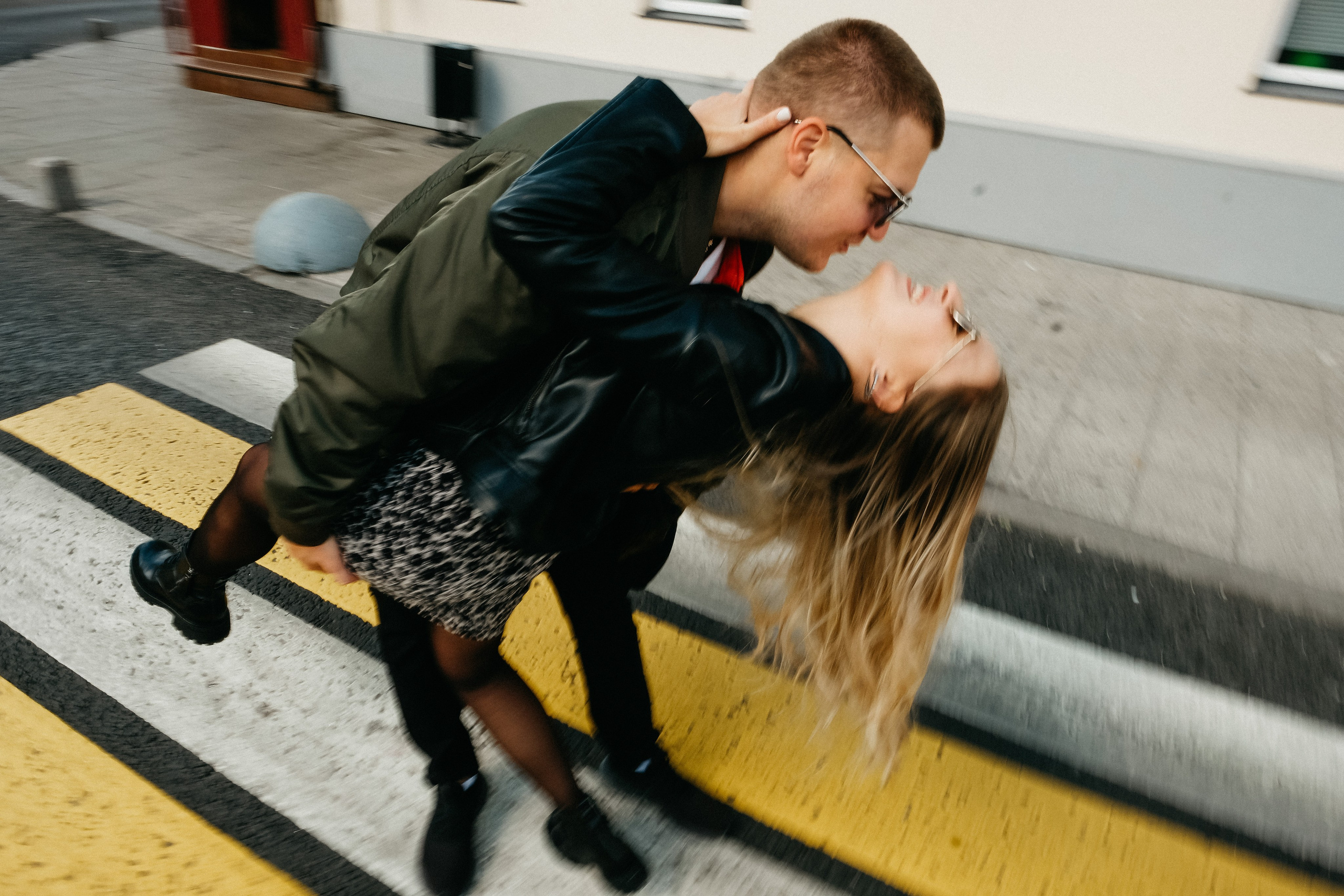 Солнце на Красном Октябре. Свадебный фотограф Александра Тюлякова