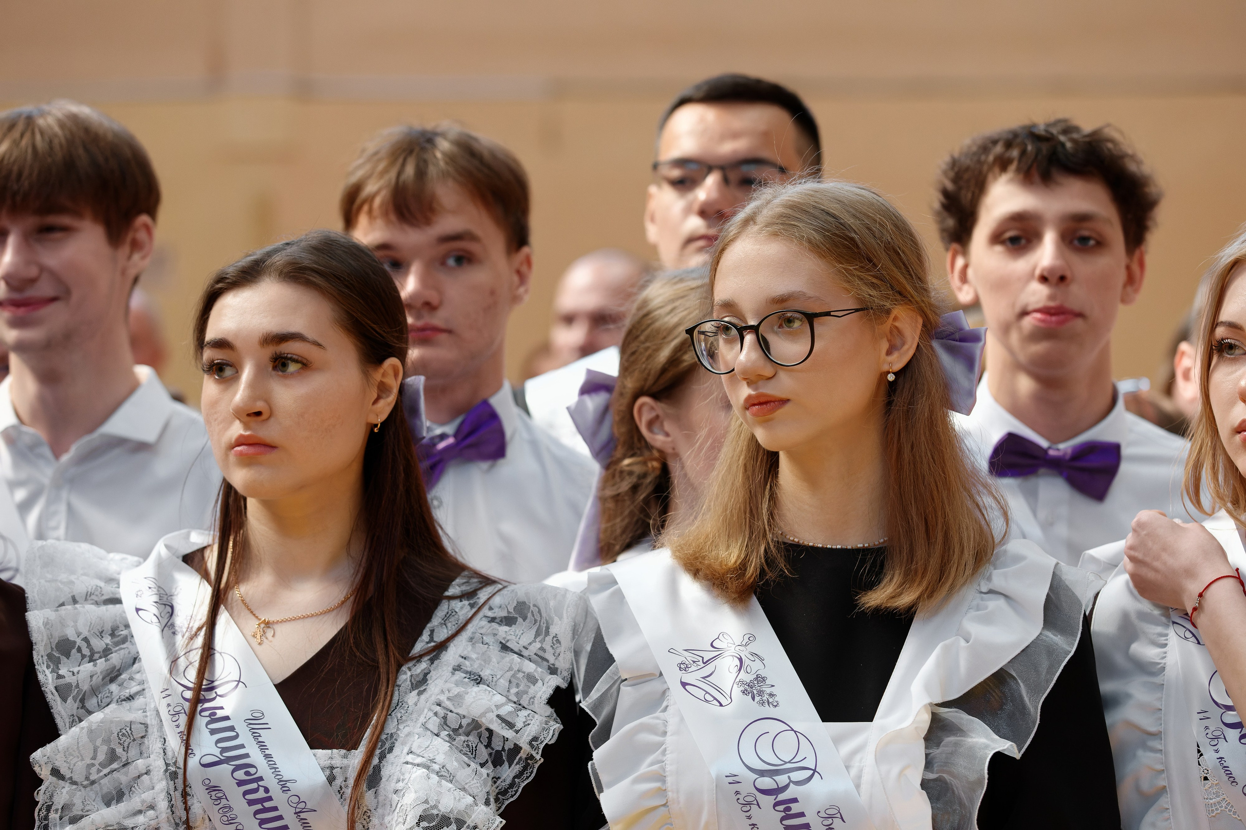 Последний звонок Школа № 42. Семейный фотограф — Макс Белогрудов