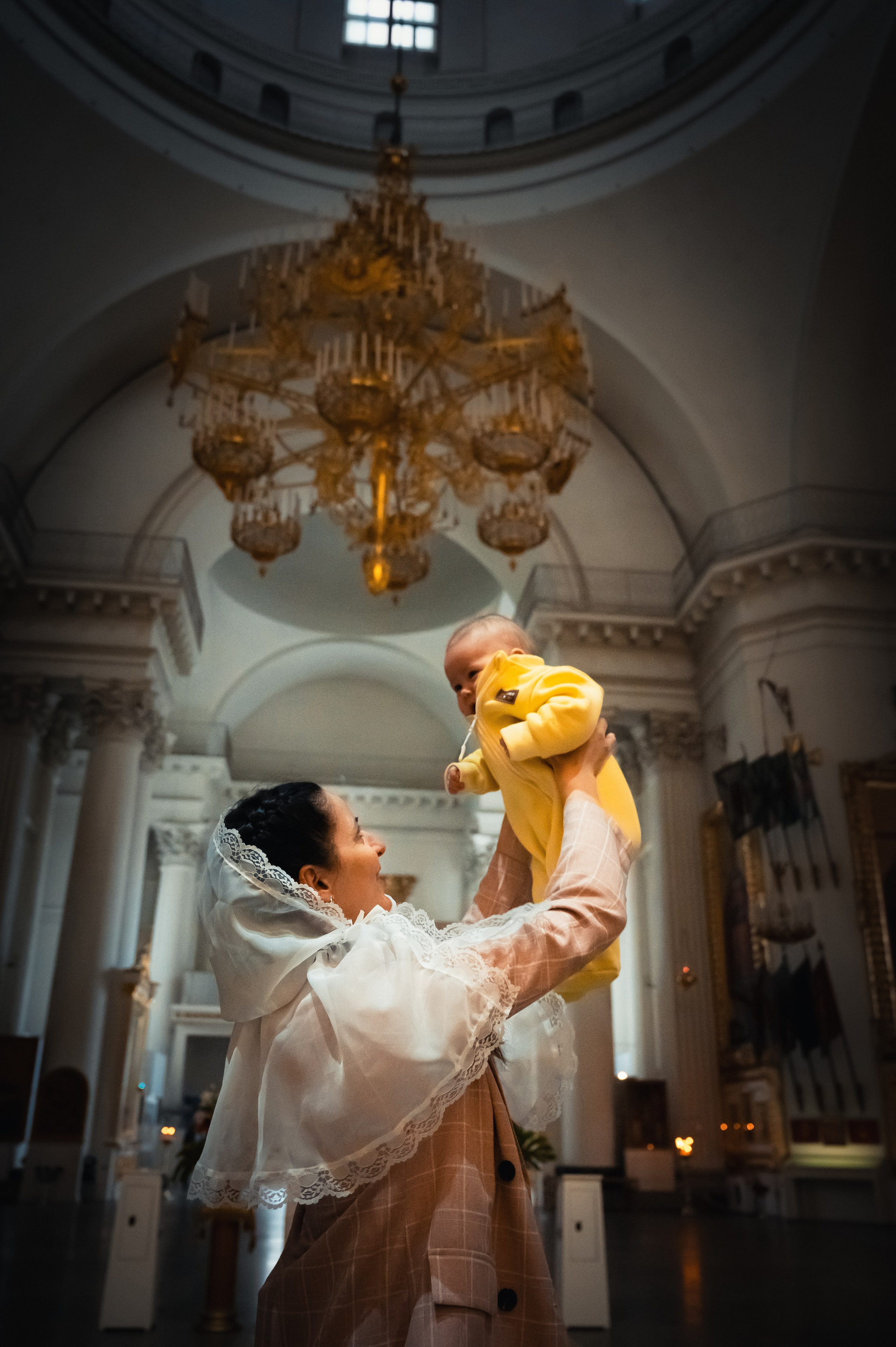 Фотосъёмка крещения. Анастасия Петрович фотограф, фотокорреспондент в Москве и Санкт-Петербурге. Фотосъёмка репортажа, мероприятия, корпоративная съёмка, контент