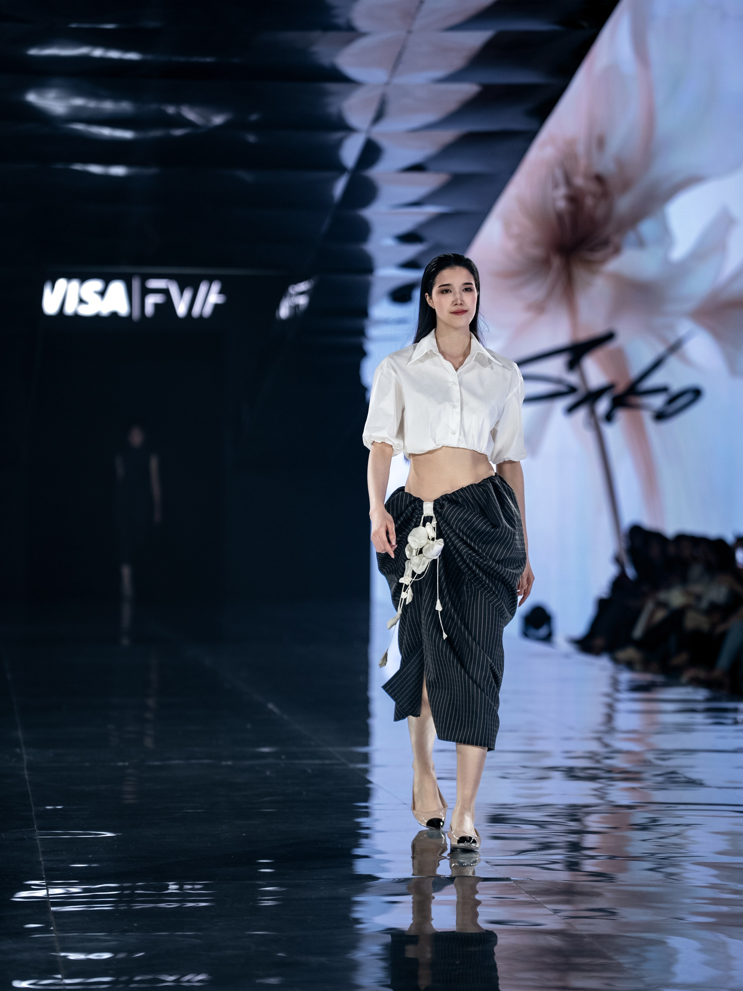 Visa Fashion Week Sako. Сайт Алматинского НЮ АРТ, будуар и фэшн фотографа Дениса Карпенко