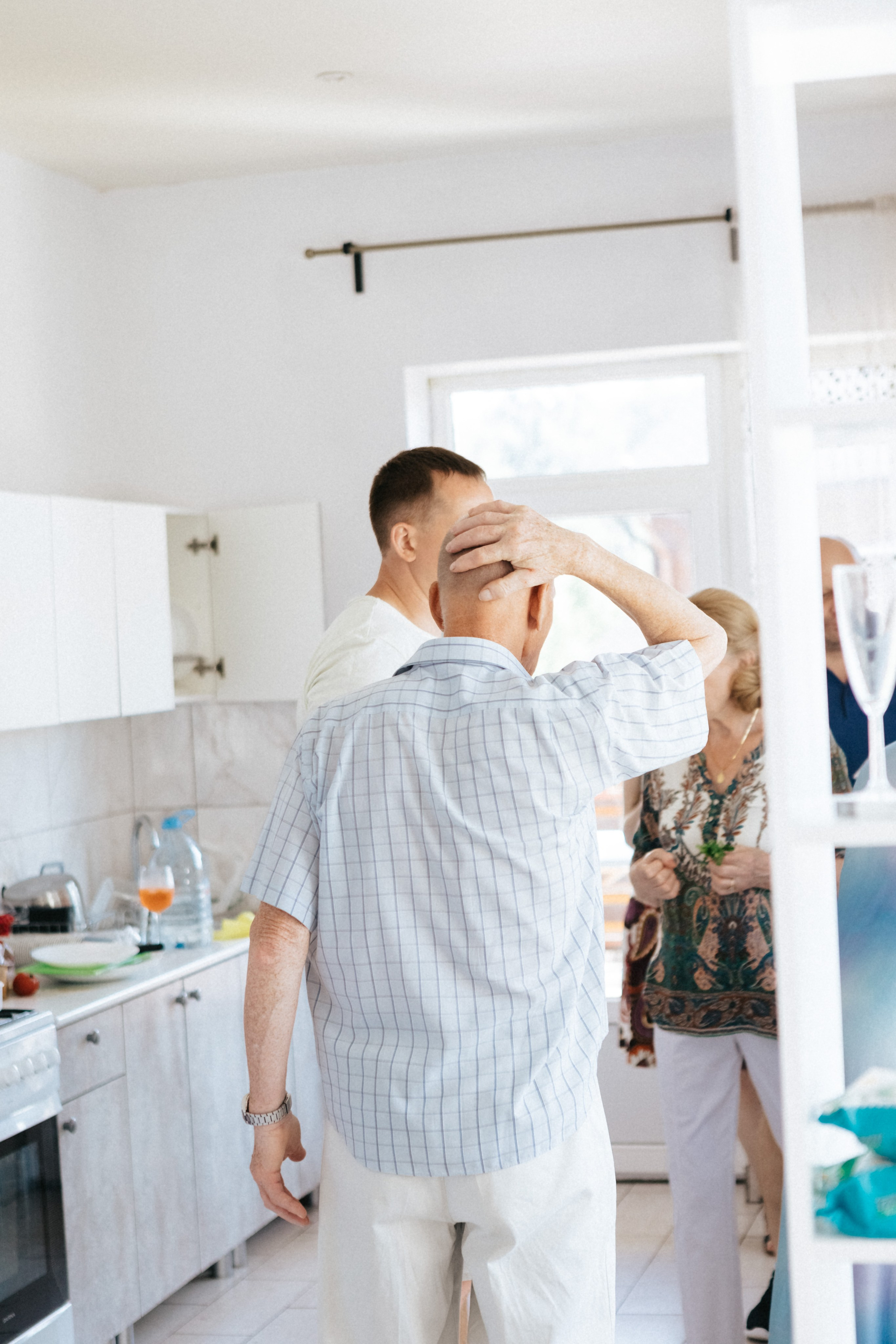 Лиза и Сережа. Роспись и тусовка в коттедже. Свадебный и портретный фотограф в Москве Анастасия Масюк