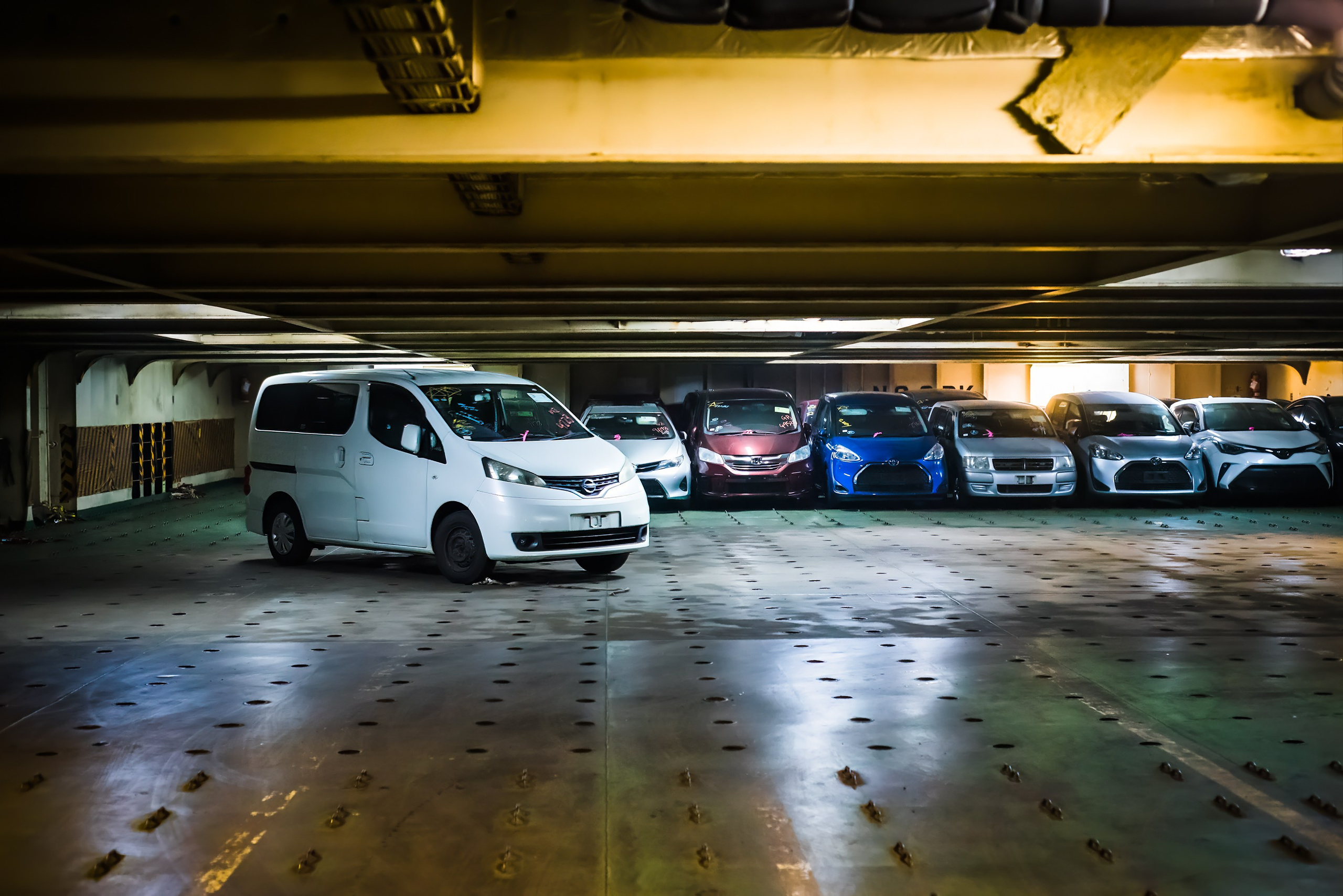 Фотосъёмка автомобилей, мотоциклов и деталей