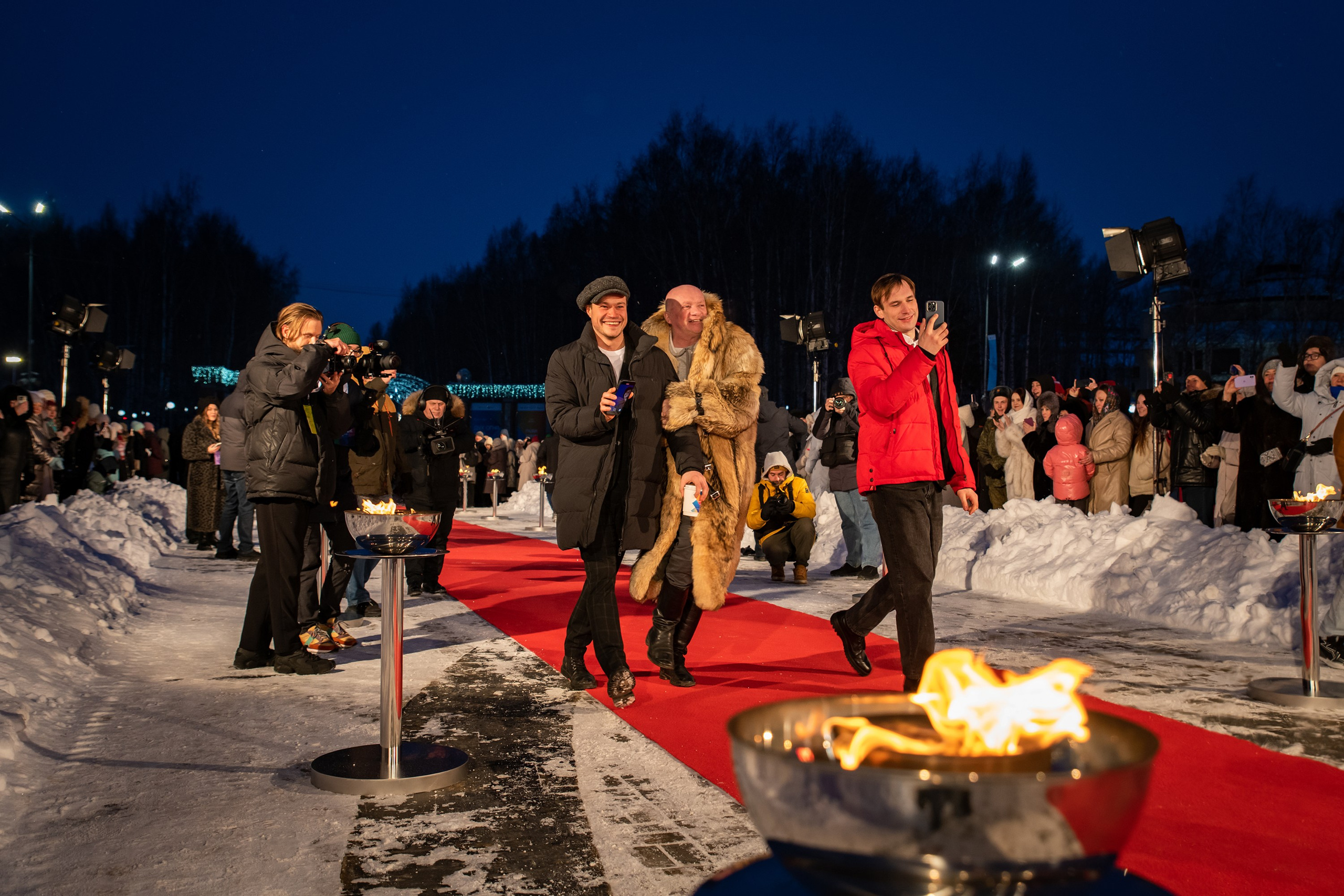 XXIII Международный фестиваль кинематографических дебютов «Дух огня». Фотограф в Ханты-Мансийске Евгений Жуланов