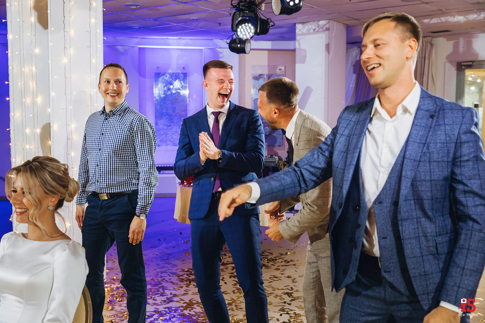 Павел и Елизавета. Профессиональный фотограф Петрозаводск Илья Соснин