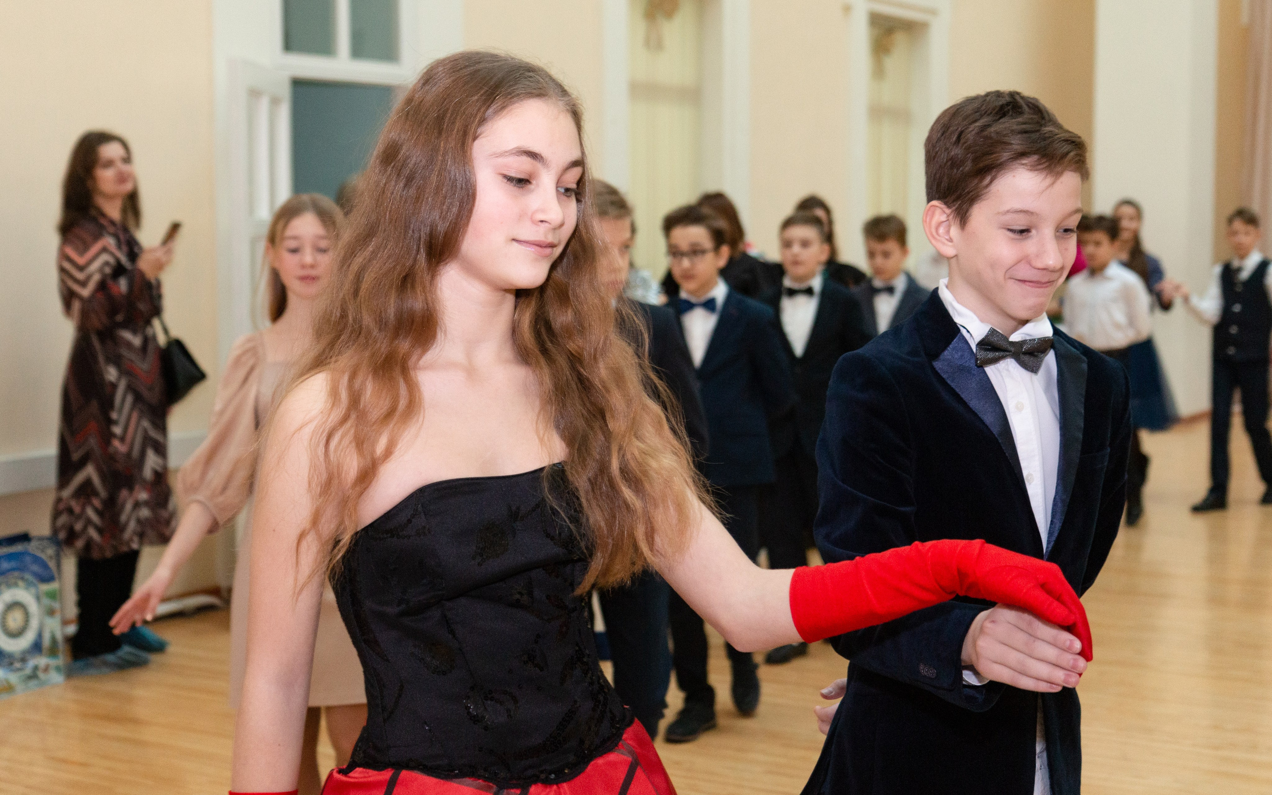 Съёмка в 9 гимназии города Екатеринбург. Предметный и репортажный фотограф Алексей Кротов