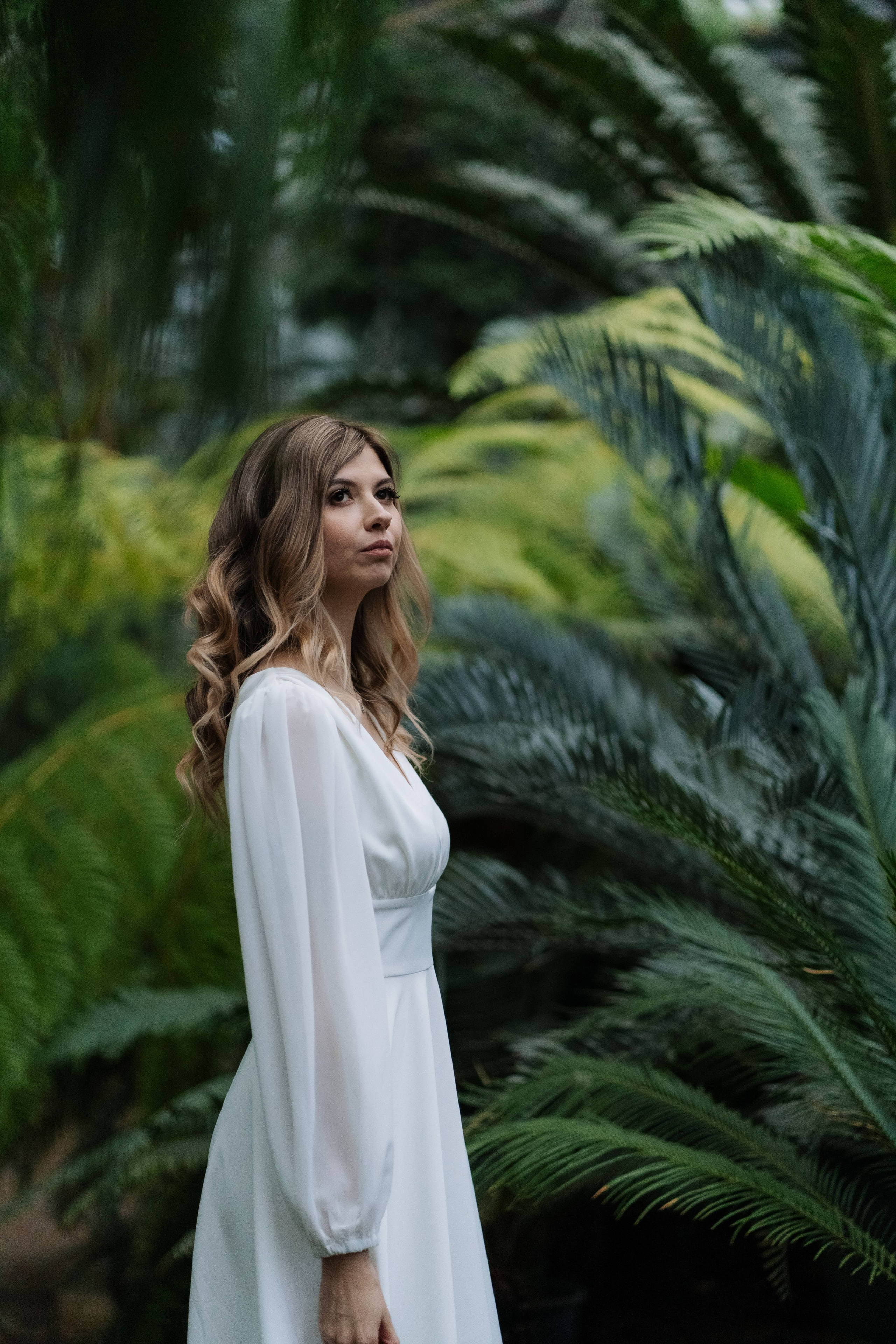 Свадебная фотосессия в оранжерее, Москва. Свадебный фотограф в Москве Анна Полушина