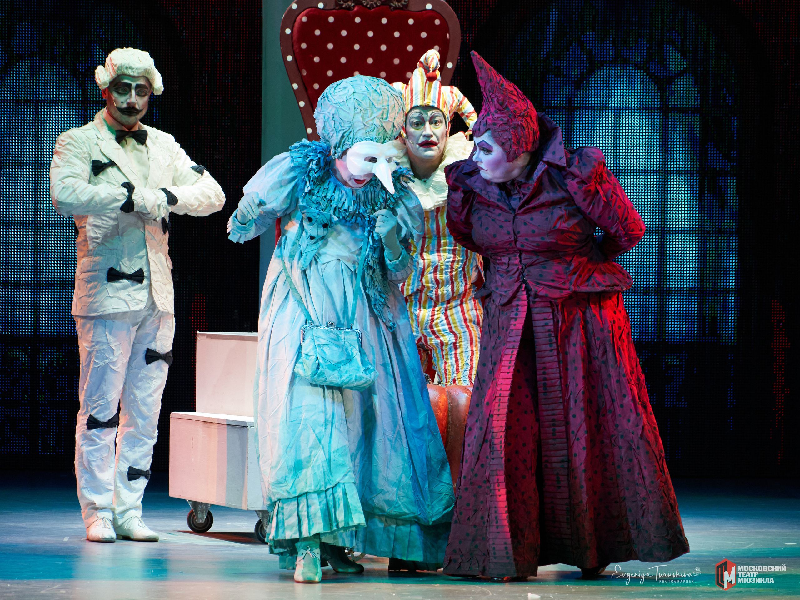 Мюзикл «Всё о Золушке» (22 января 2022, Московский театр мюзикла). Фотограф Евгения Турушева