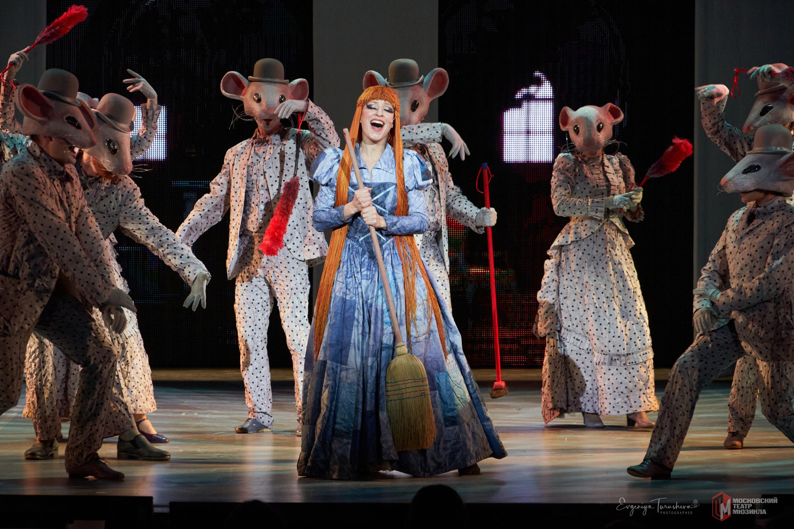 Мюзикл «Всё о Золушке» (22 января 2022, Московский театр мюзикла). Фотограф Евгения Турушева