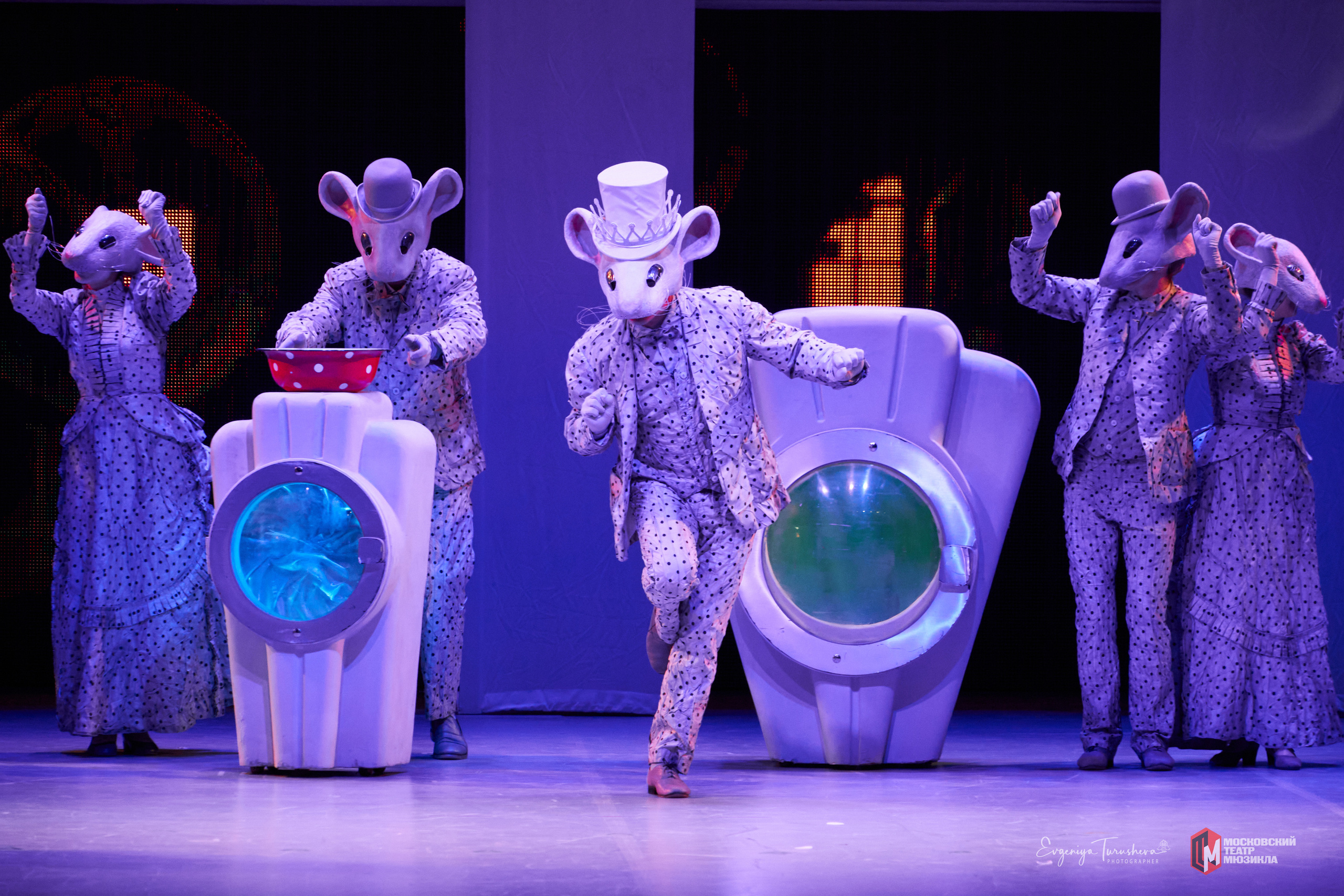 Мюзикл «Всё о Золушке» (22 января 2022, Московский театр мюзикла). Фотограф Евгения Турушева