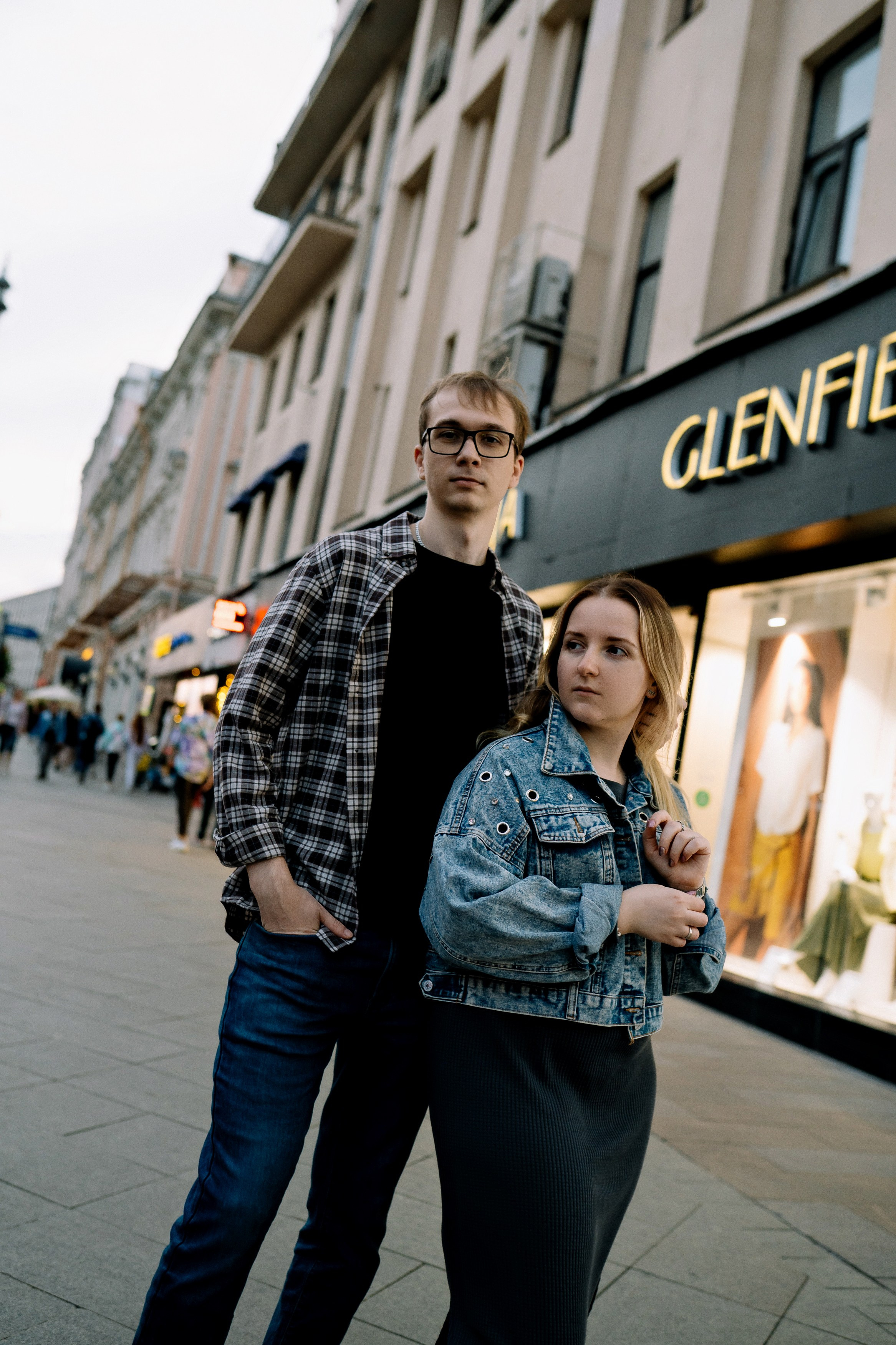 Прогулка Антона и Светланы. Андрейко Надежда