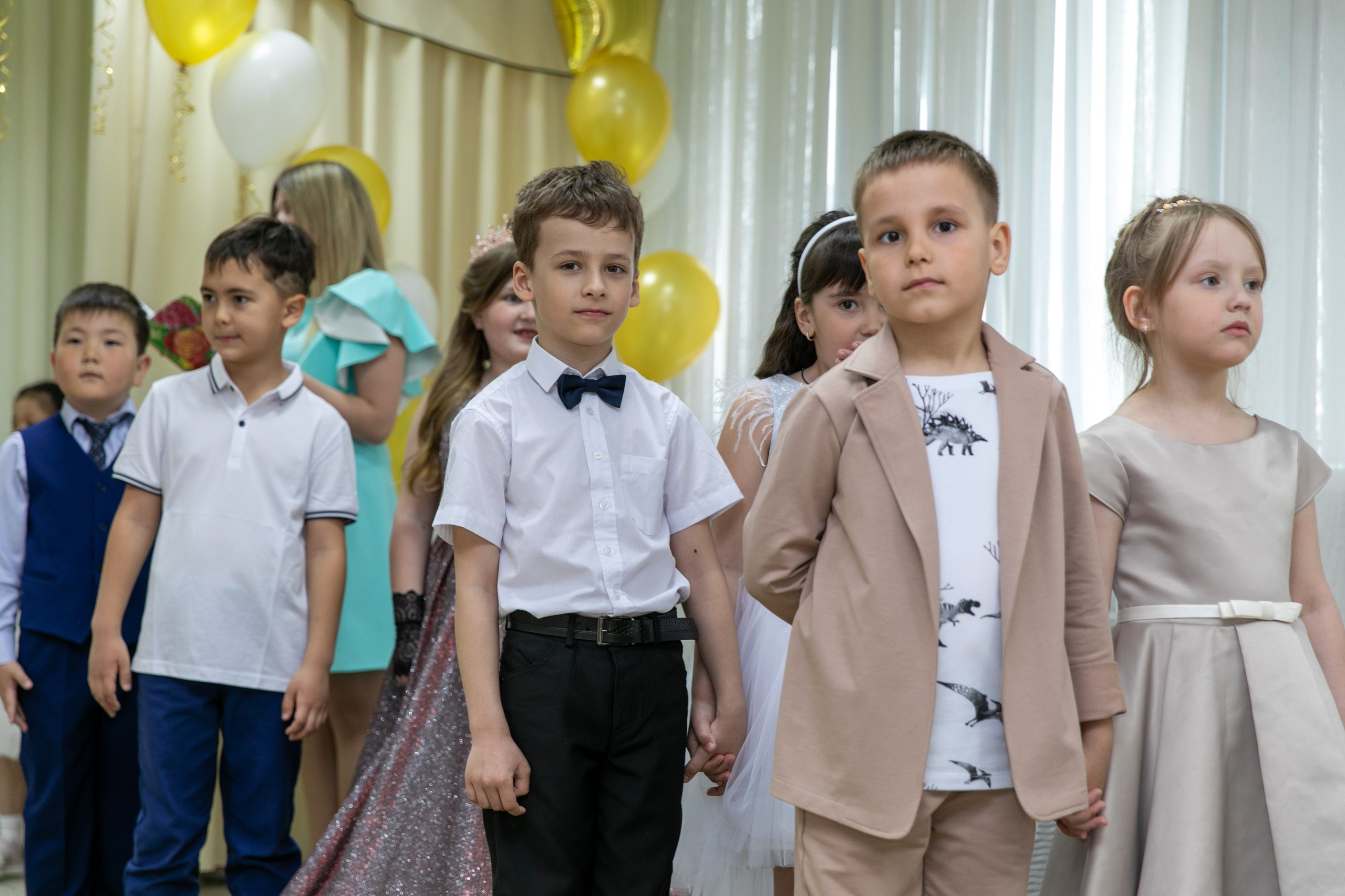 Выпускной Лебедушка 2024. Школьный и детский фотограф в Южно-Сахалинске Анастасия Лескова