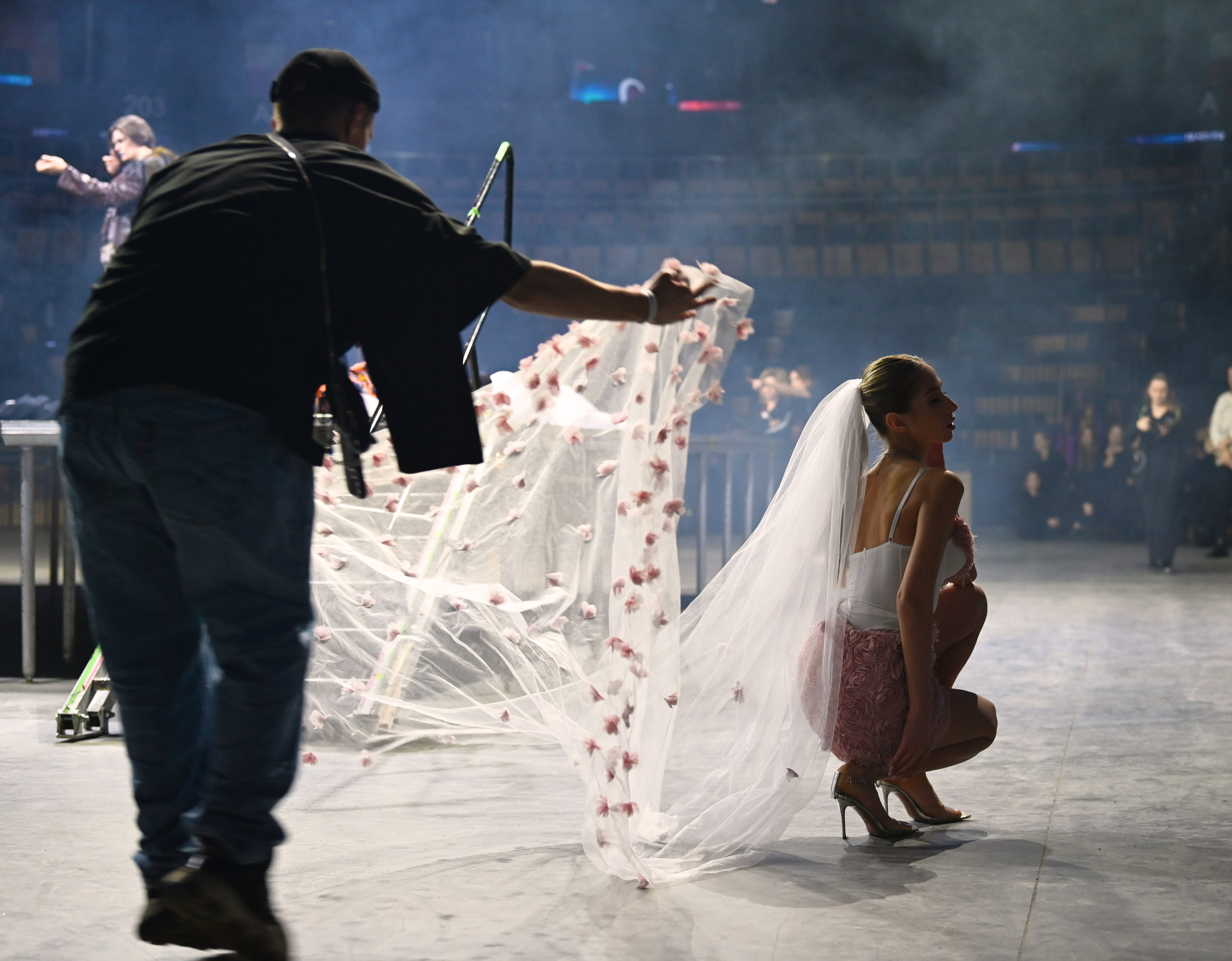 ART | FASHION | PODIUMS |SHOW