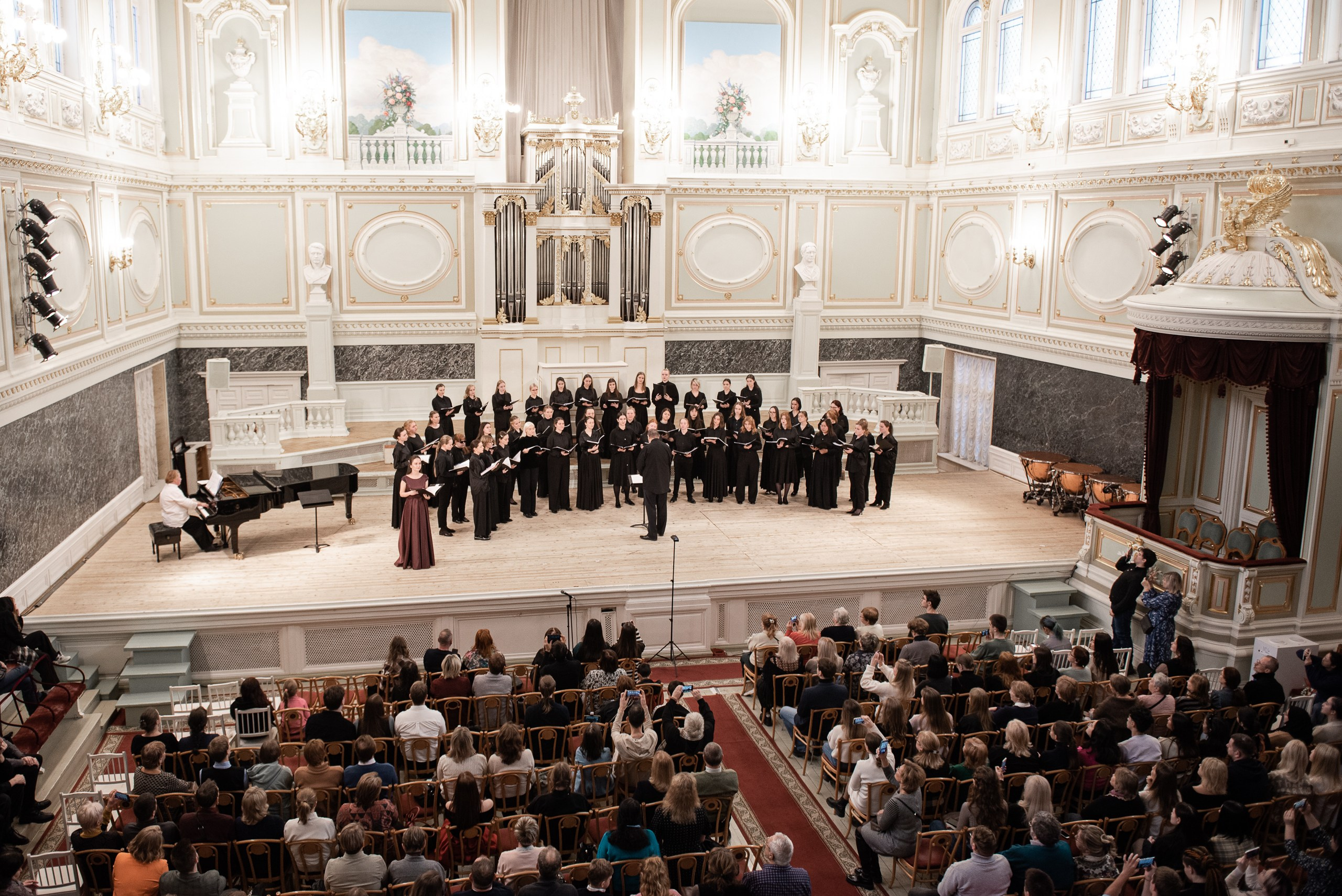 Концерт в капелле