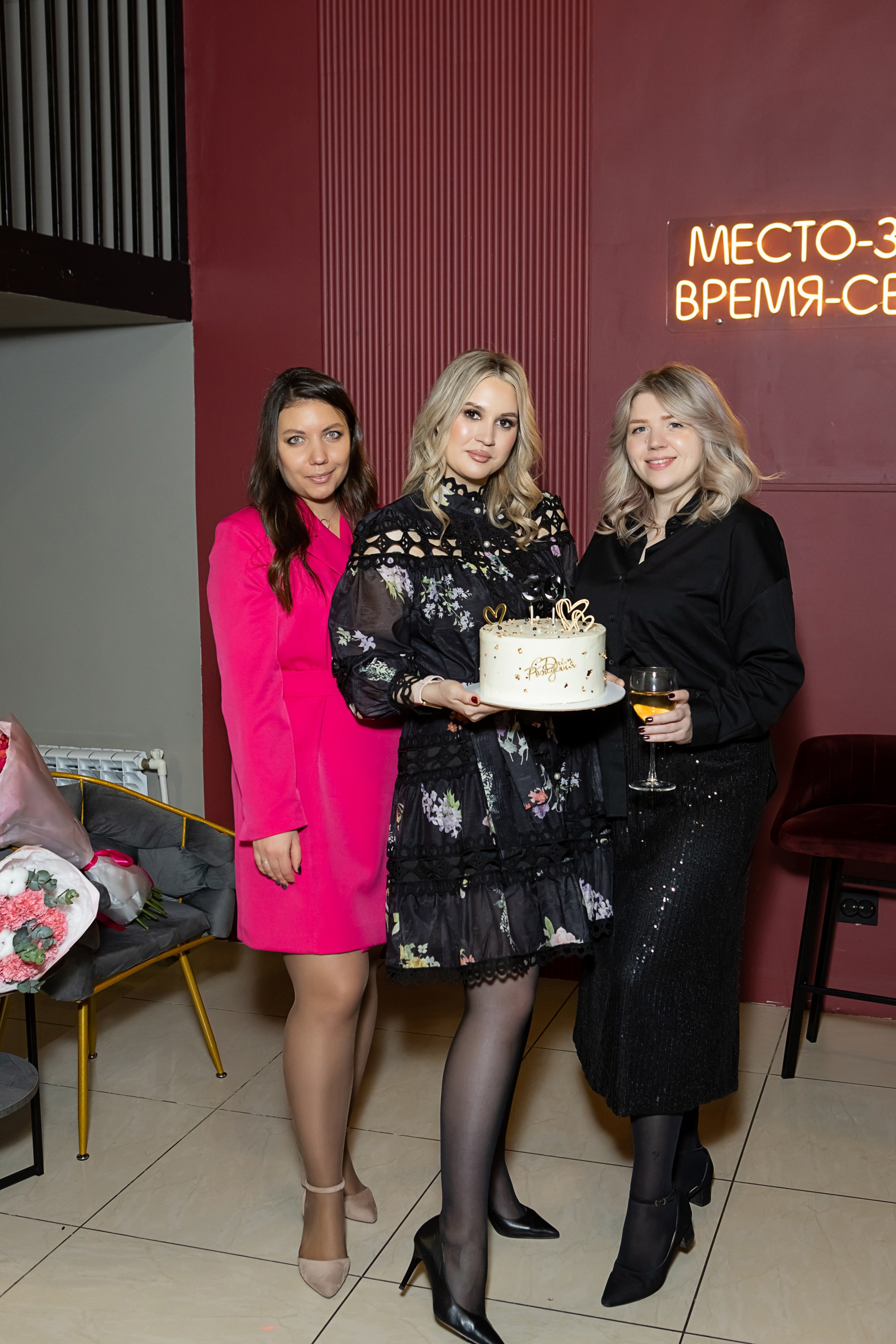 Интра Лофт. Репортажный и семейный фотограф в Новосибирске Елена Каменева