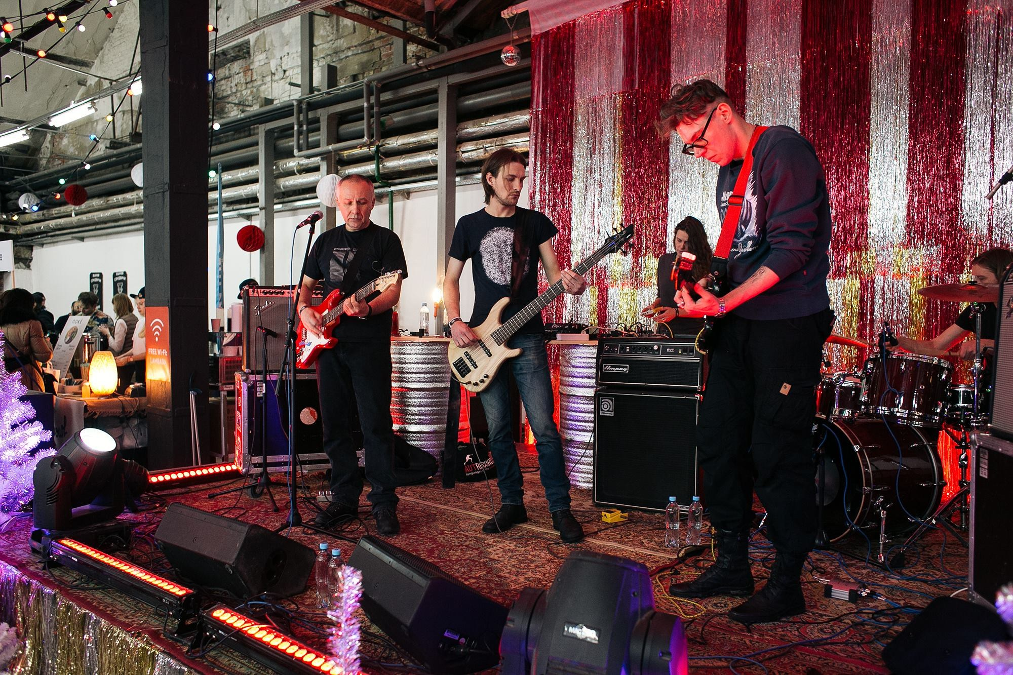 21–23 декабря 2018 на Трехгорной мануфактуре / День 2 / фото Людмила Савельева. Фотоотчеты «Ламбада-маркета»