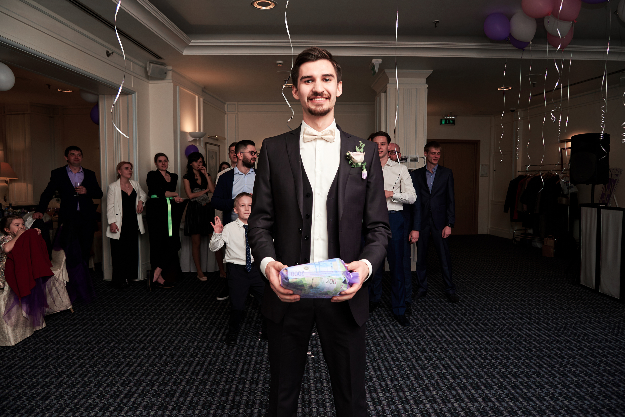 Свадебная фотосъемка на ВДНХ. Свадебный фотограф в Москве Станислав Донченко