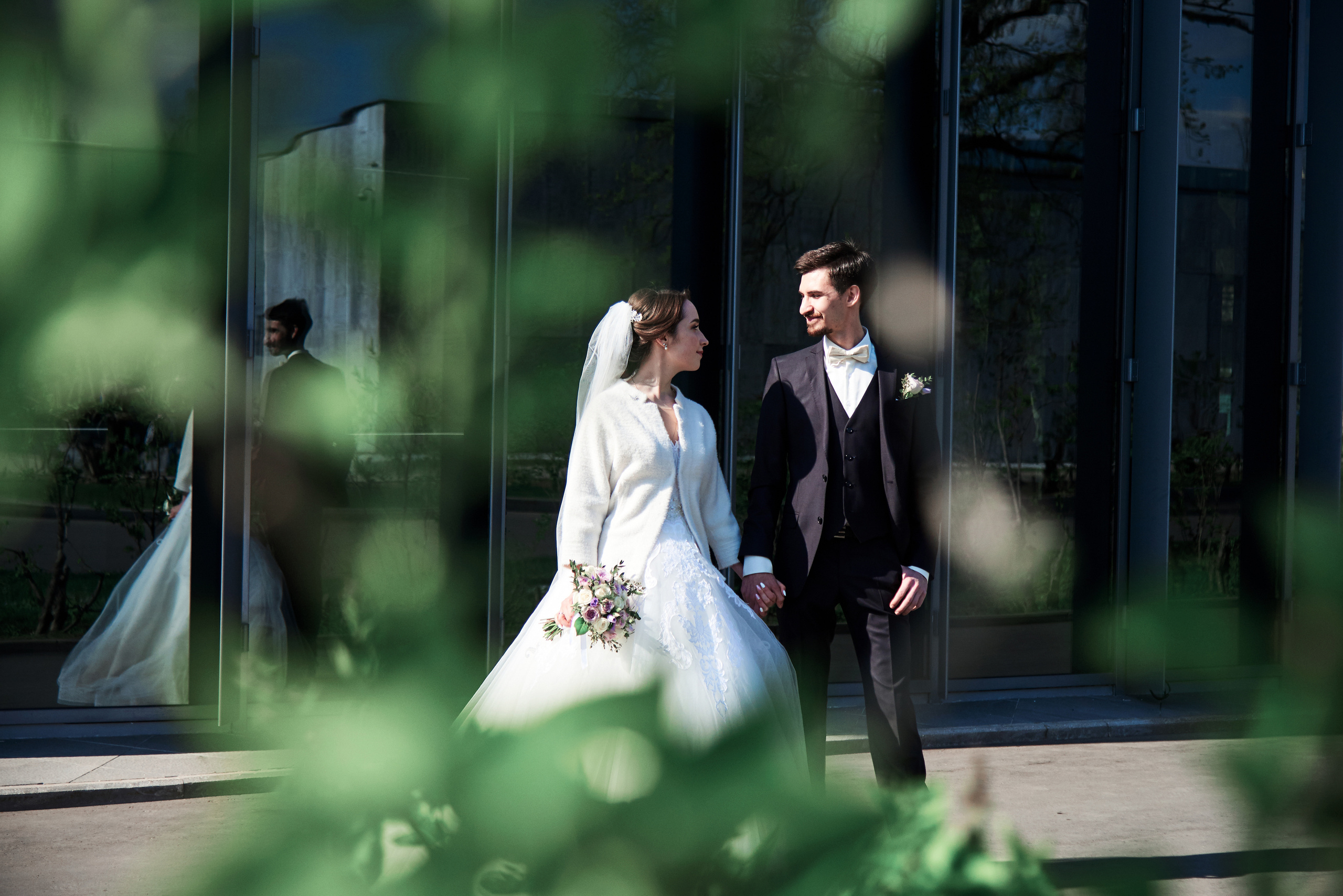 Свадебная фотосъемка на ВДНХ. Свадебный фотограф в Москве Станислав Донченко