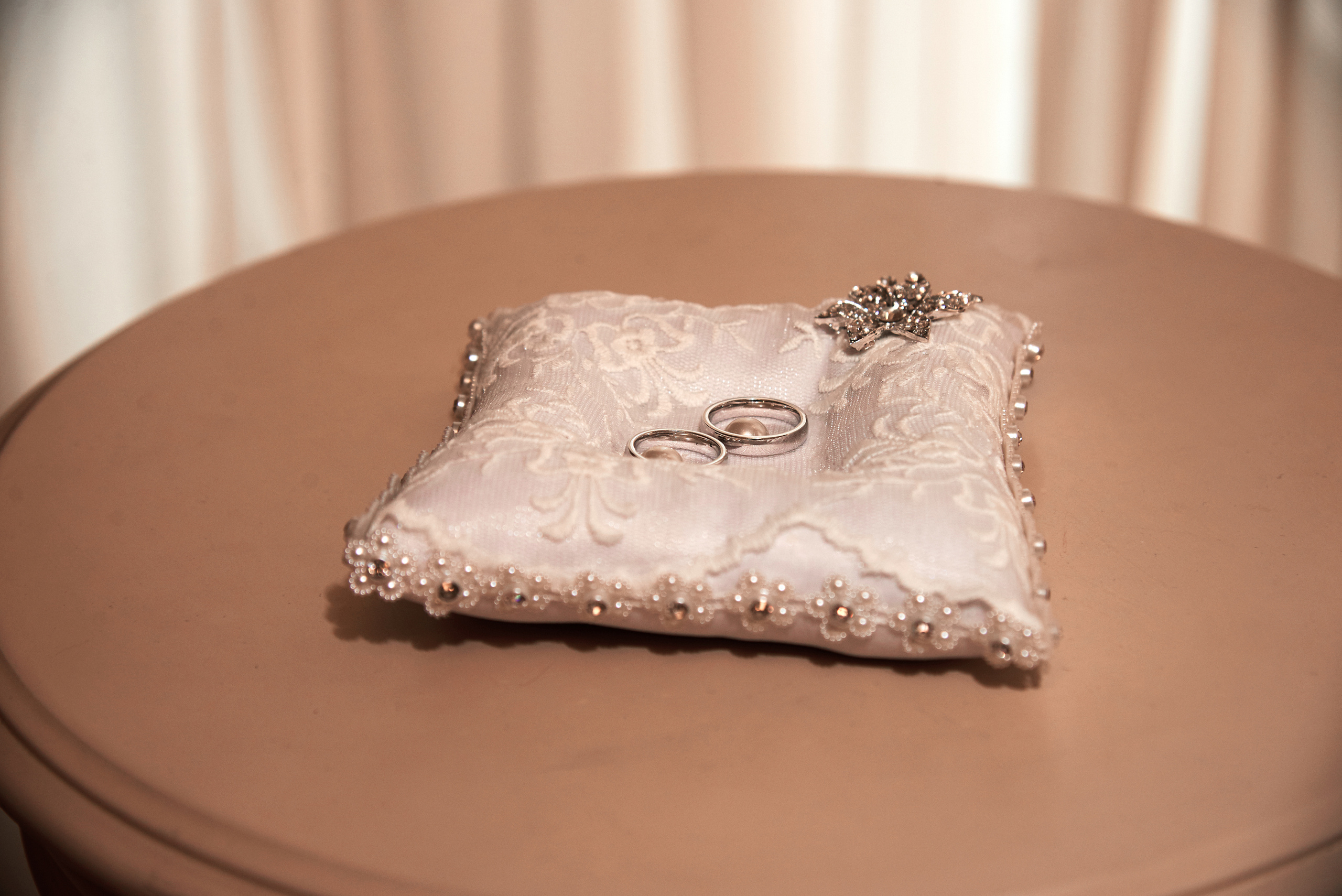 Свадебная фотосъемка на ВДНХ. Свадебный фотограф в Москве Станислав Донченко