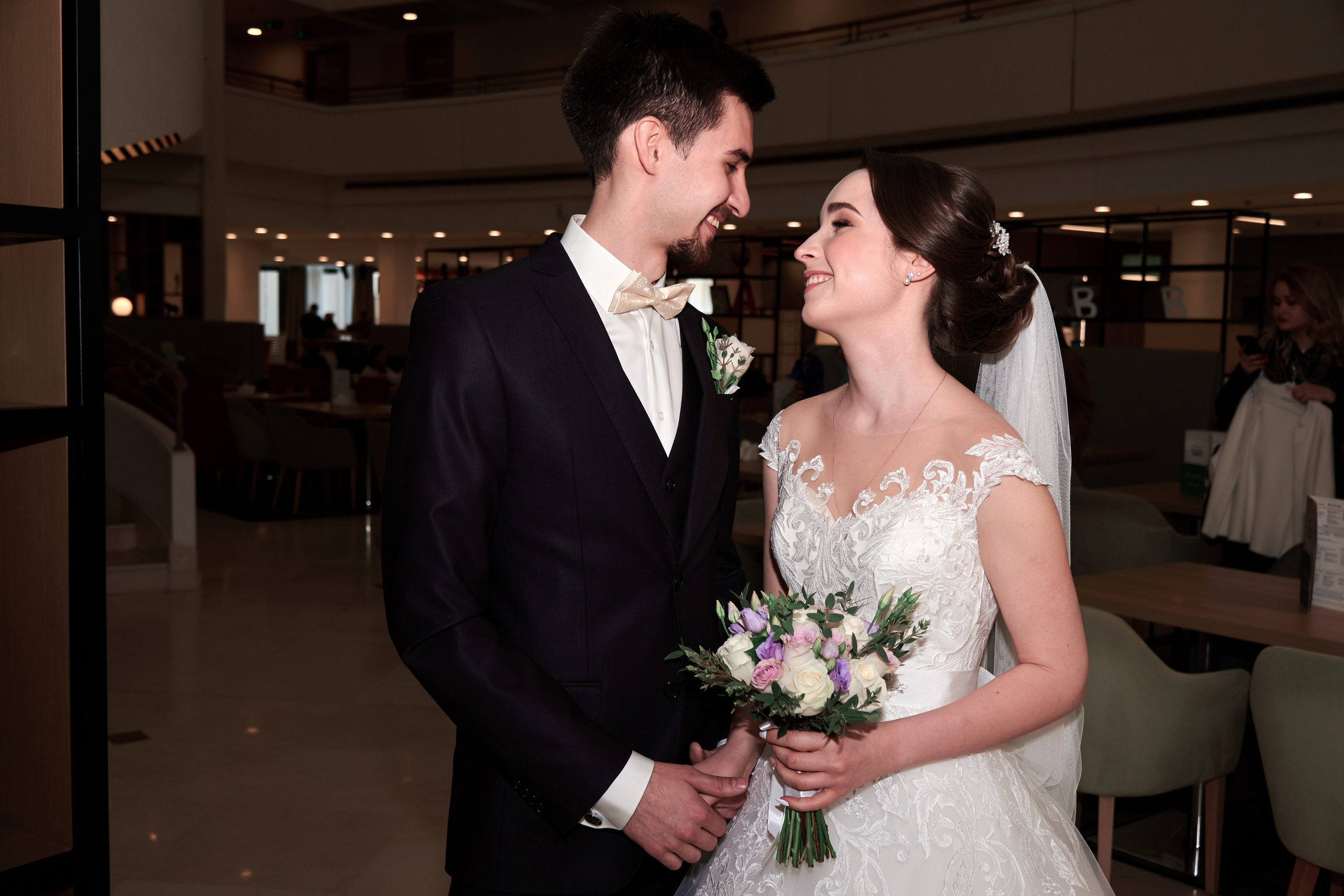 Свадебная фотосъемка на ВДНХ. Свадебный фотограф в Москве Станислав Донченко