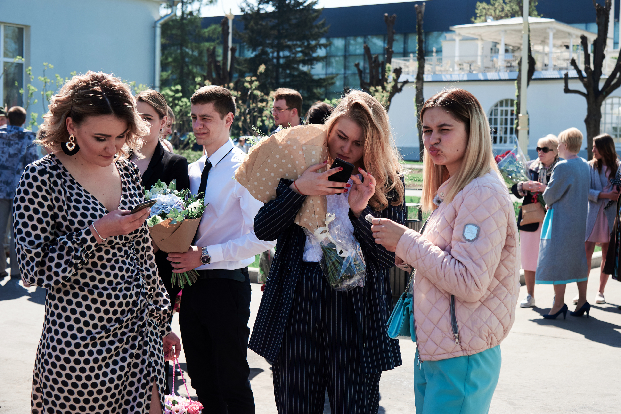 Свадебная фотосъемка на ВДНХ. Свадебный фотограф в Москве Станислав Донченко