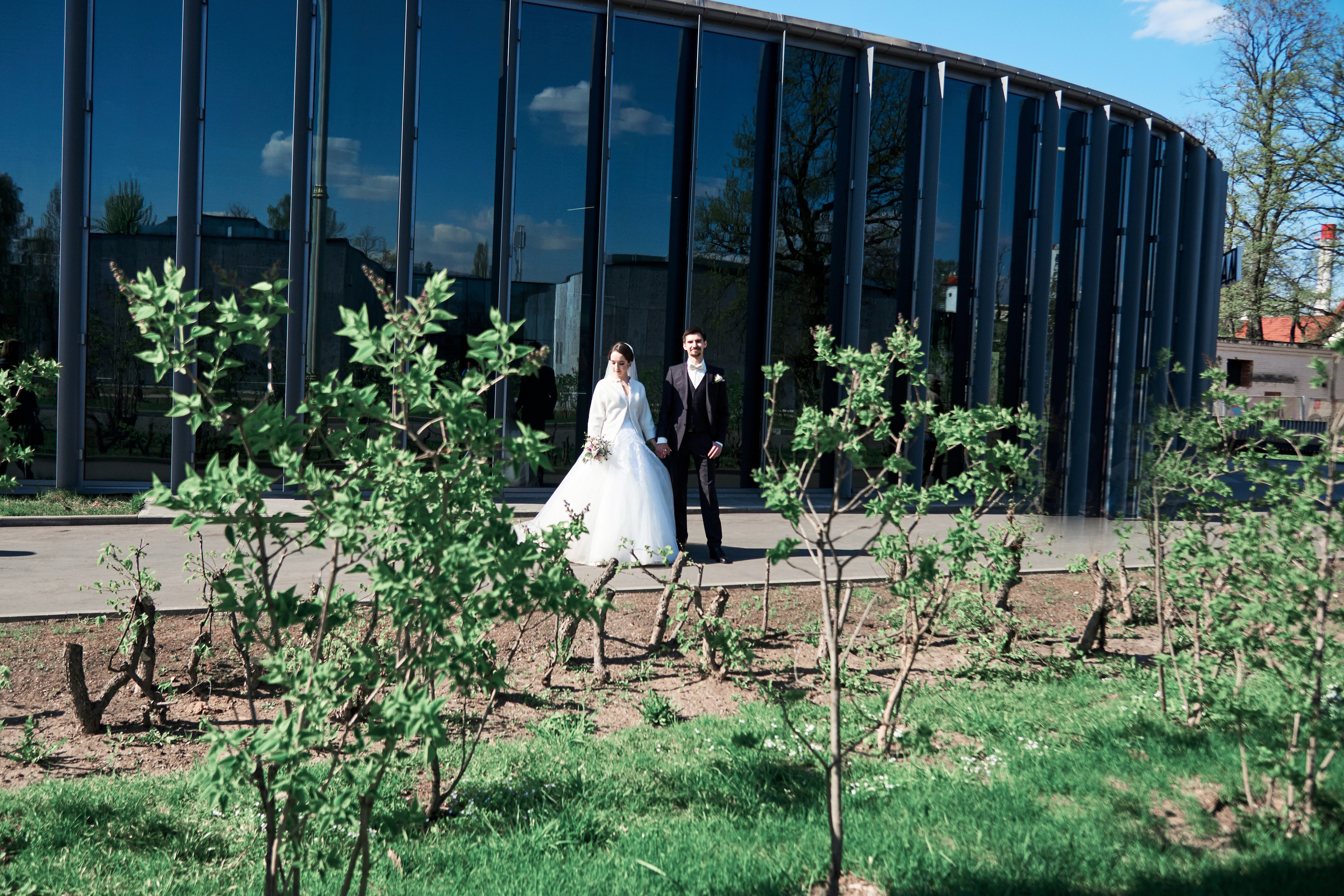 Свадебная фотосъемка на ВДНХ. Свадебный фотограф в Москве Станислав Донченко