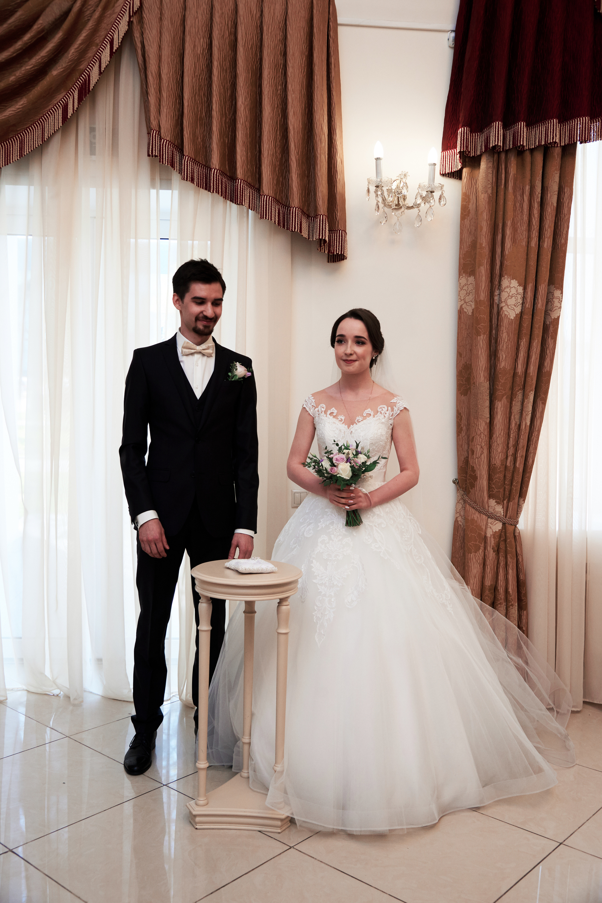 Свадебная фотосъемка на ВДНХ. Свадебный фотограф в Москве Станислав Донченко