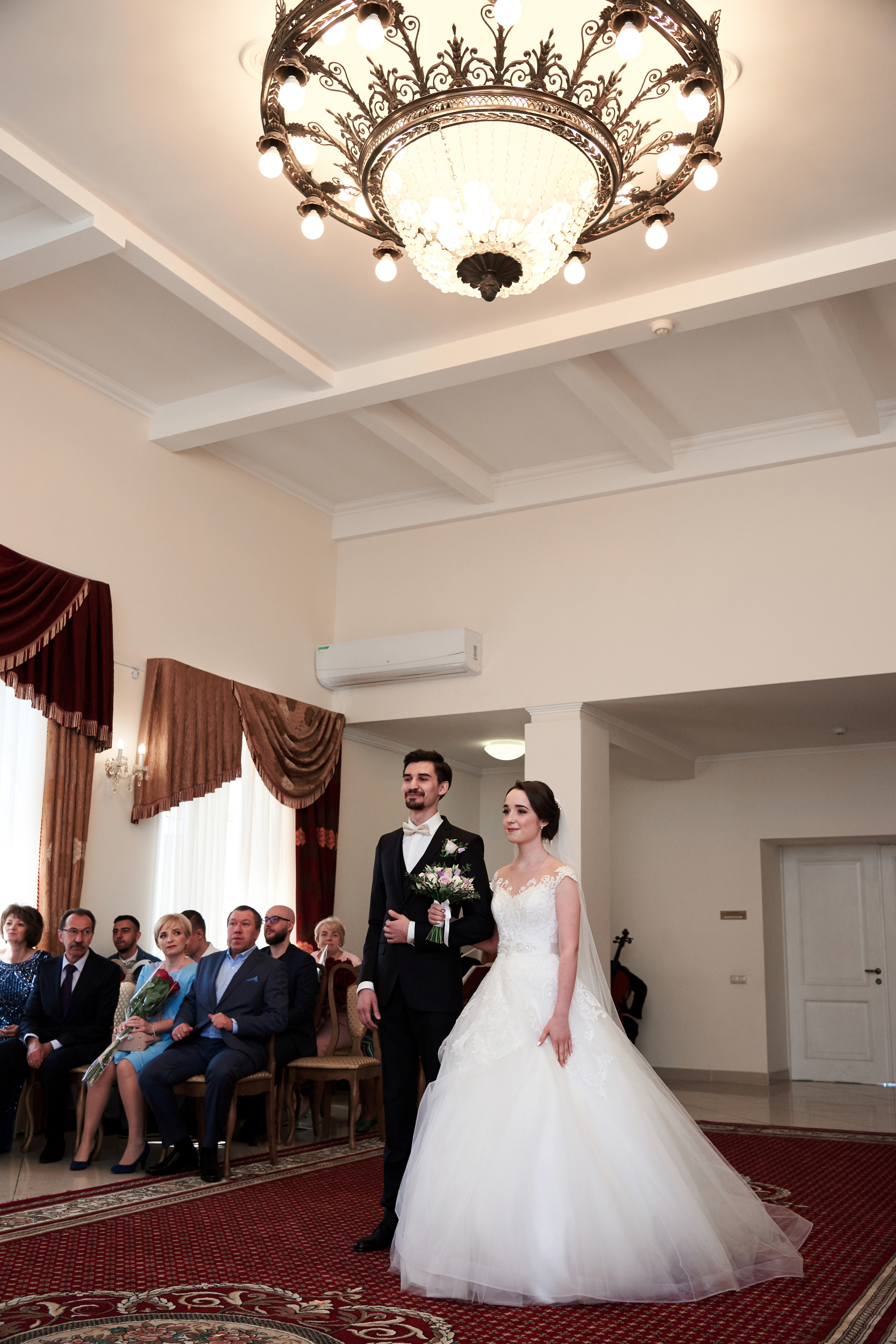 Свадебная фотосъемка на ВДНХ. Свадебный фотограф в Москве Станислав Донченко