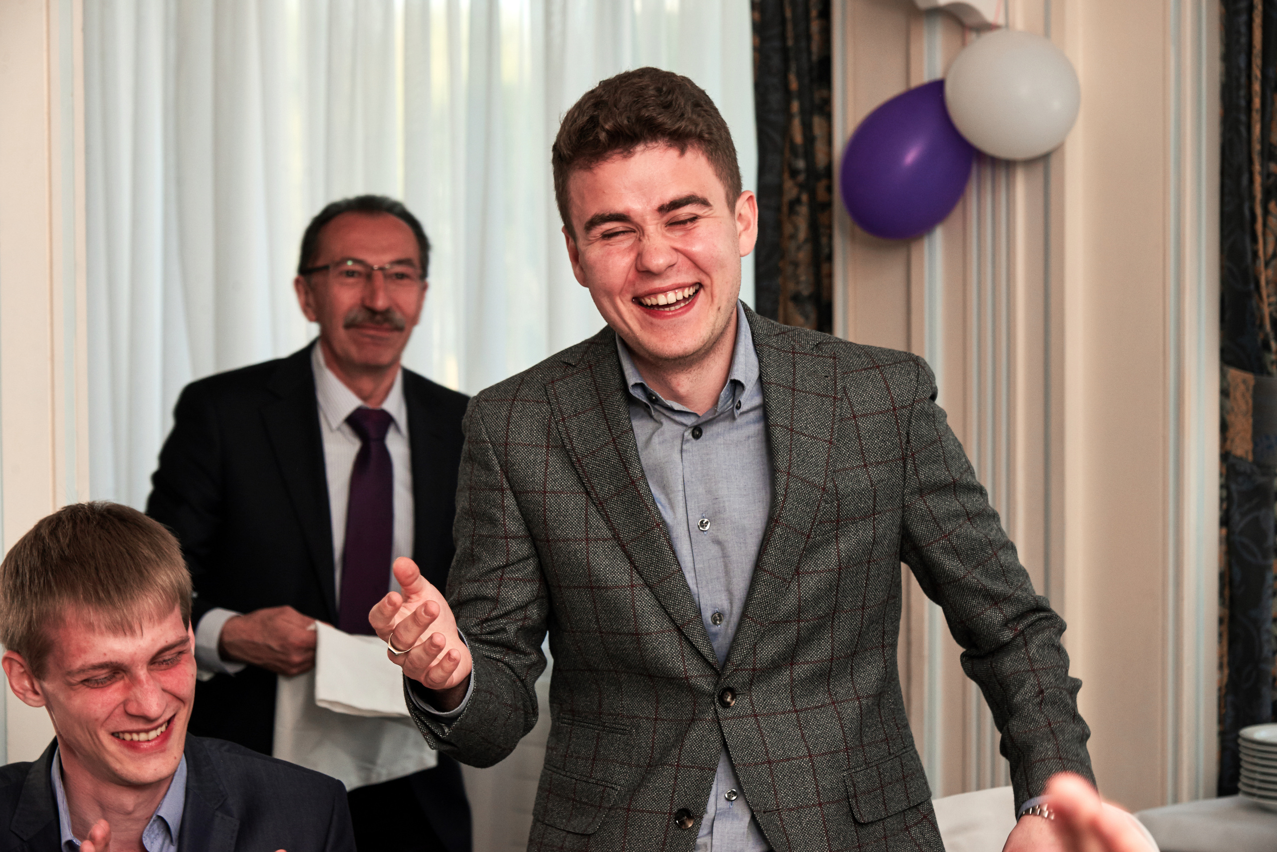 Свадебная фотосъемка на ВДНХ. Свадебный фотограф в Москве Станислав Донченко