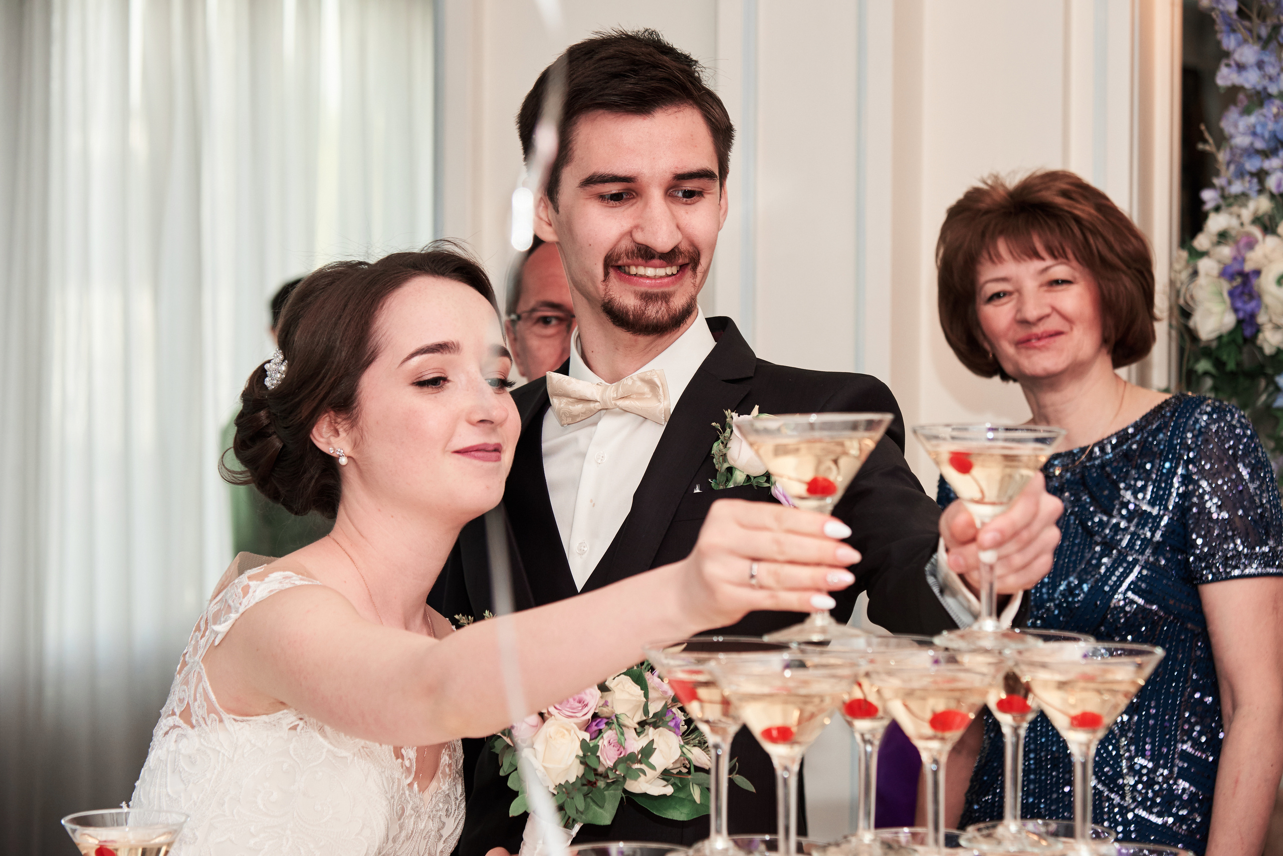 Свадебная фотосъемка на ВДНХ. Свадебный фотограф в Москве Станислав Донченко